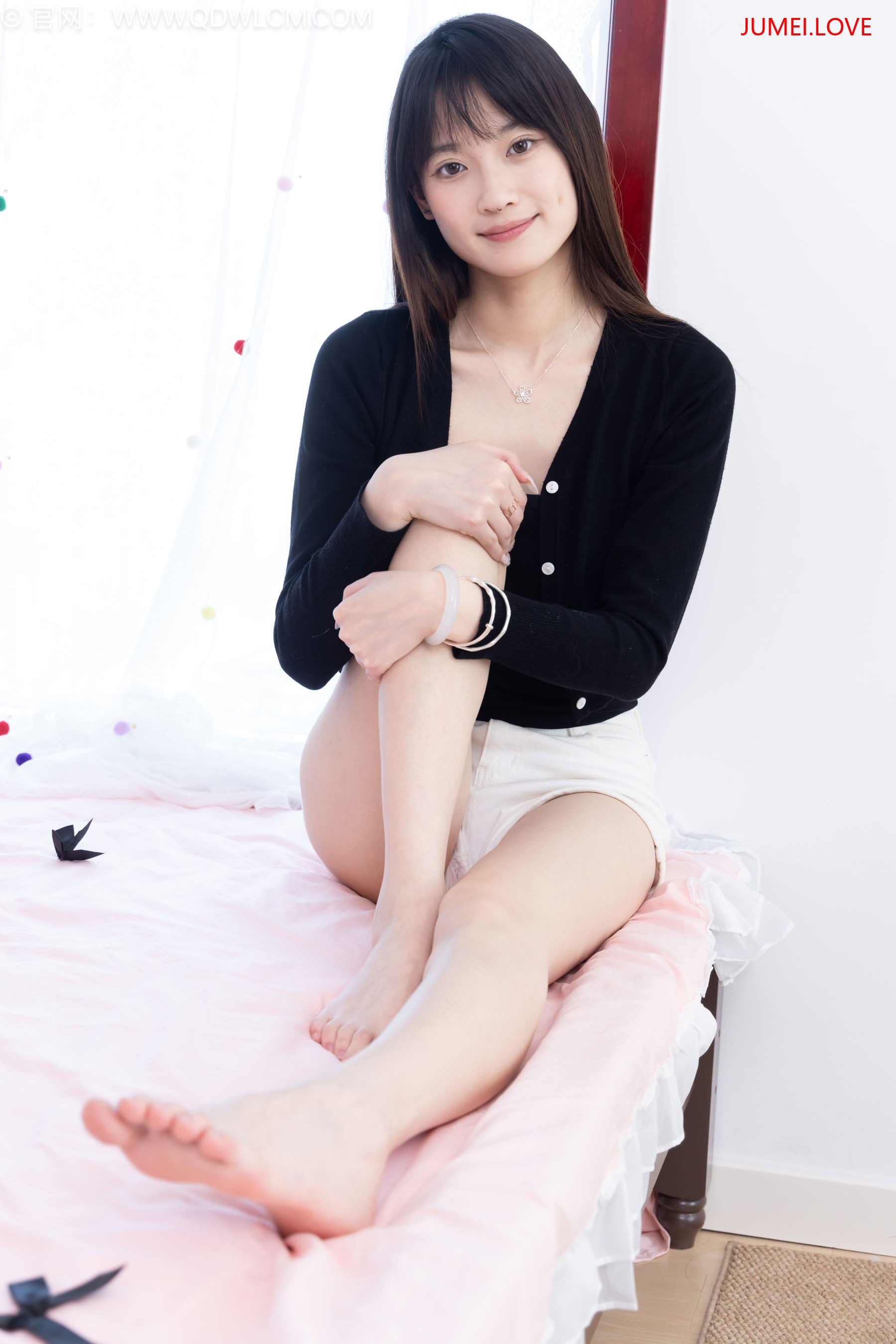 物恋传媒 No.2663 山奈 - 帆布鞋、自然穿脏白棉袜、裸足 第62张