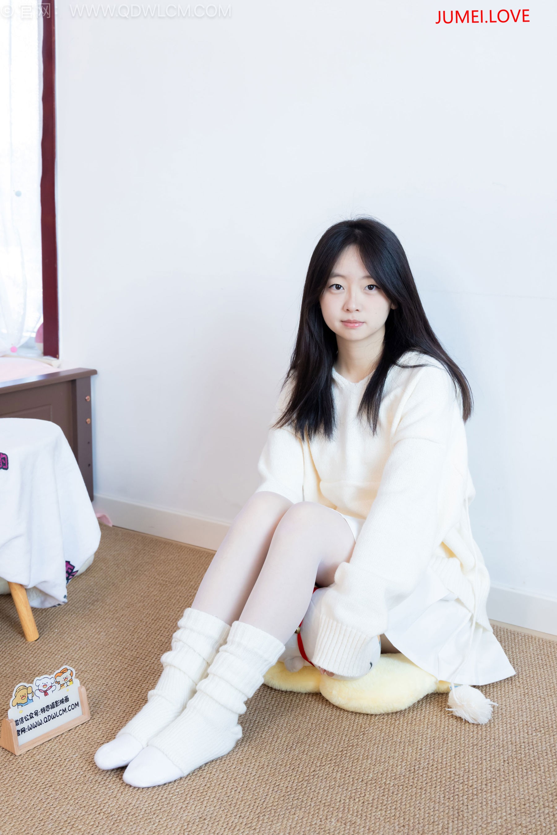 物恋传媒 No.2683 萌萌 - 板鞋、堆堆袜套、纯白棉袜、薄白丝 第122张