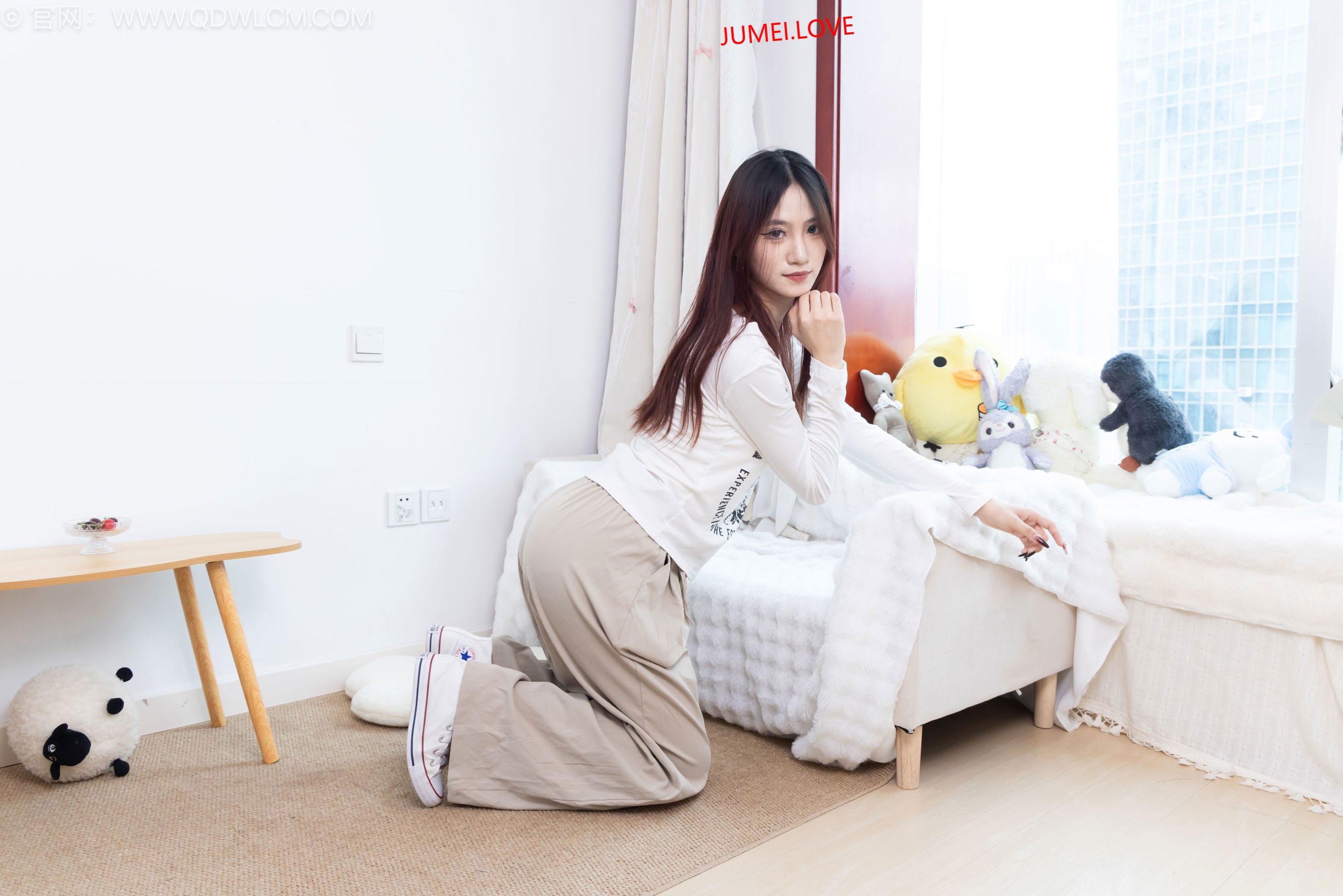 物恋传媒 No.2684 苹果 - 帆布鞋、纯白棉袜、裸足 第125张