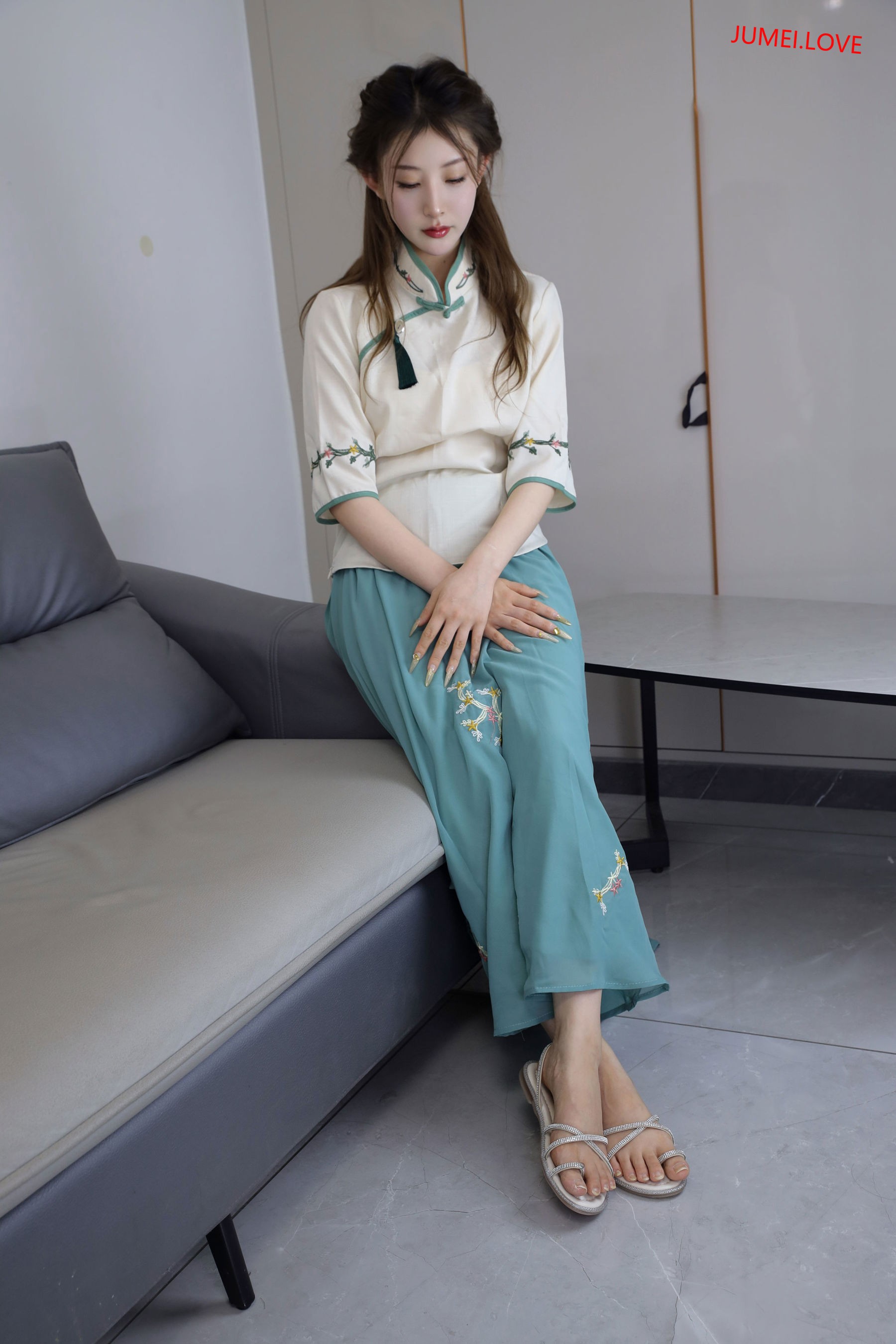 绮梦摄影 2025.03.11 No.199 婷婷 珍藏无修无水印版 第110张