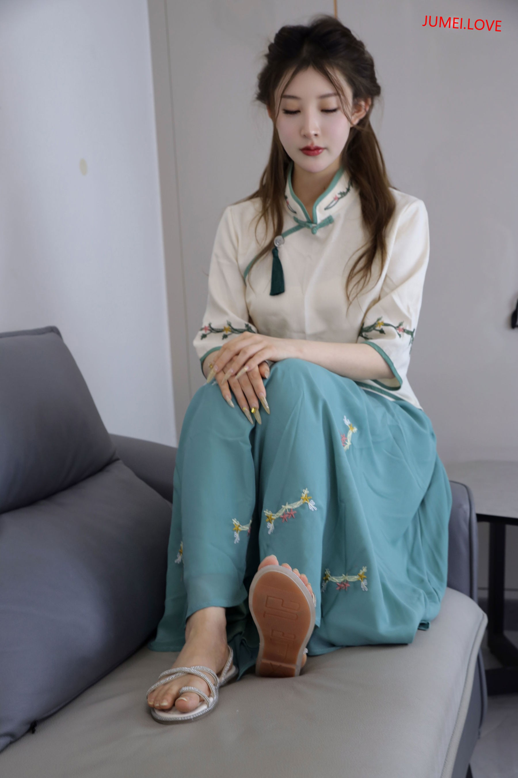 绮梦摄影 2025.03.11 No.199 婷婷 珍藏无修无水印版 第124张