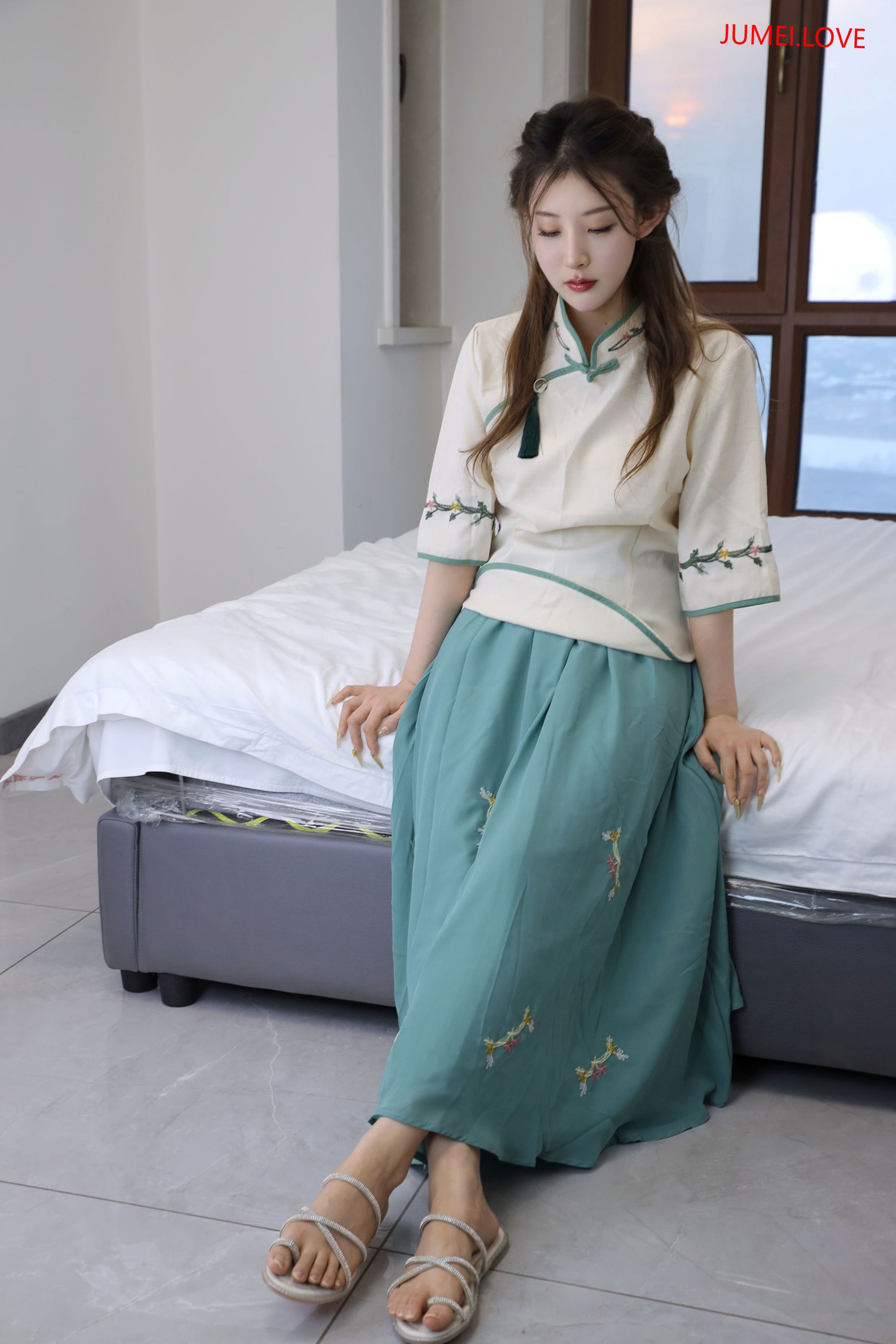 绮梦摄影 2025.03.11 No.199 婷婷 珍藏无修无水印版 第192张