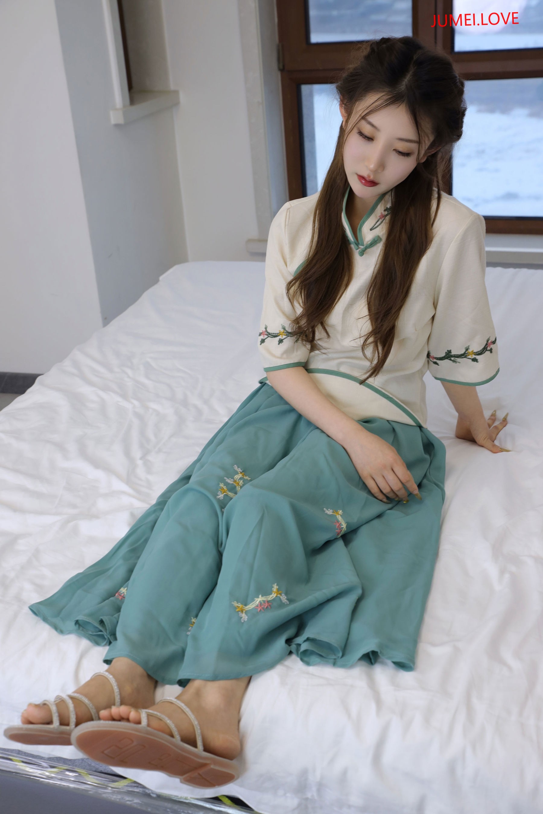 绮梦摄影 2025.03.11 No.199 婷婷 珍藏无修无水印版 第226张