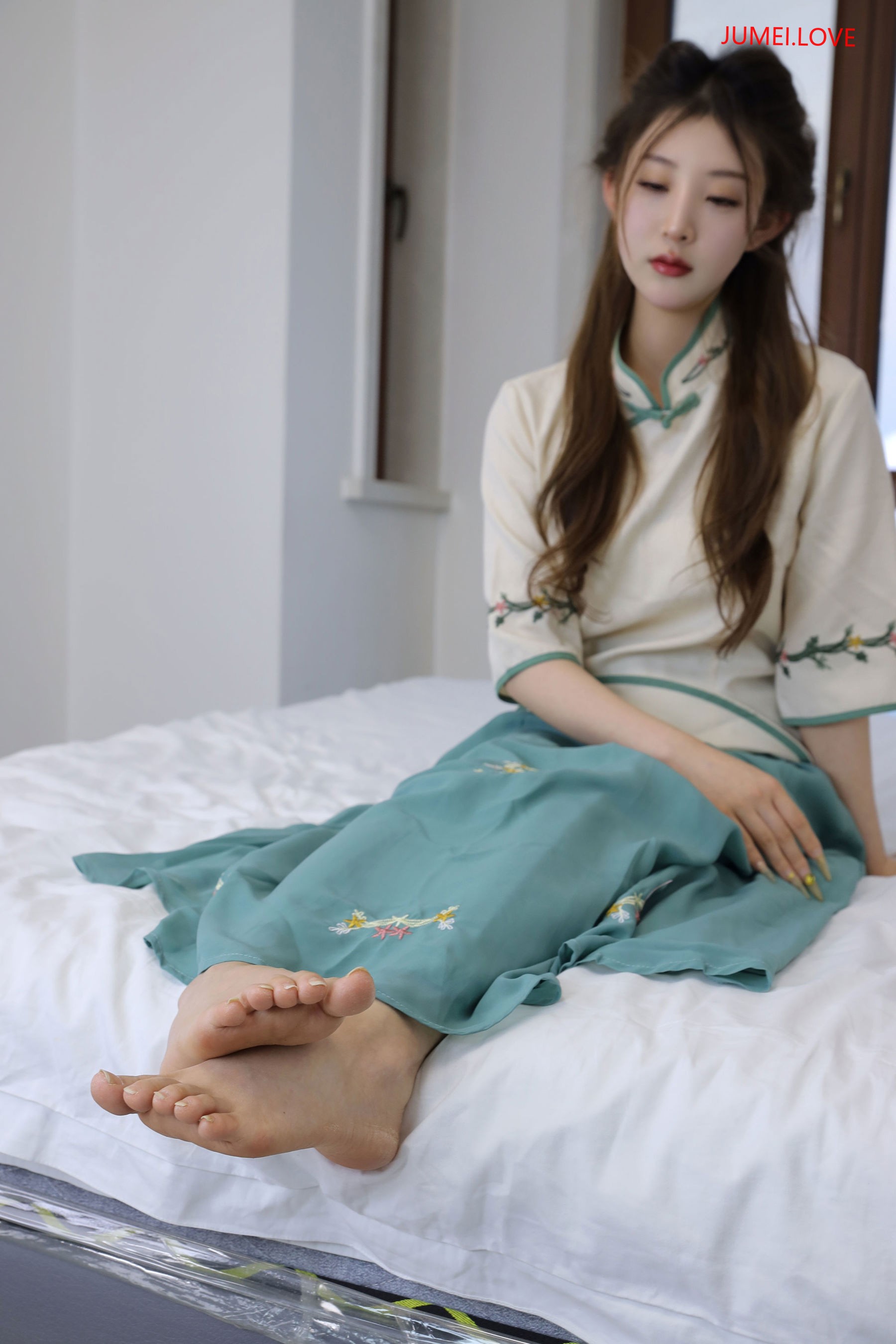 绮梦摄影 2025.03.11 No.199 婷婷 珍藏无修无水印版 第239张