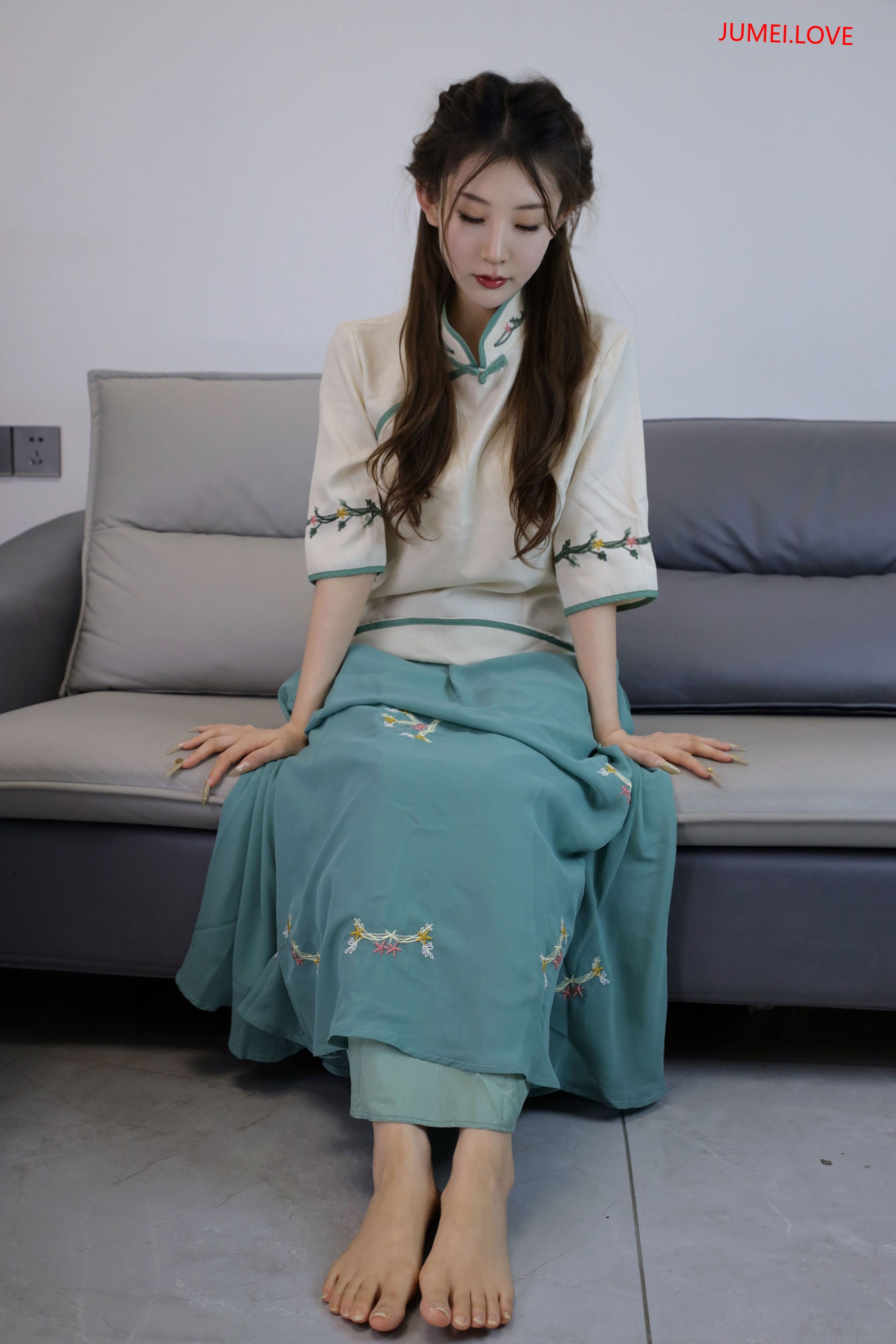 绮梦摄影 2025.03.11 No.199 婷婷 珍藏无修无水印版 第390张