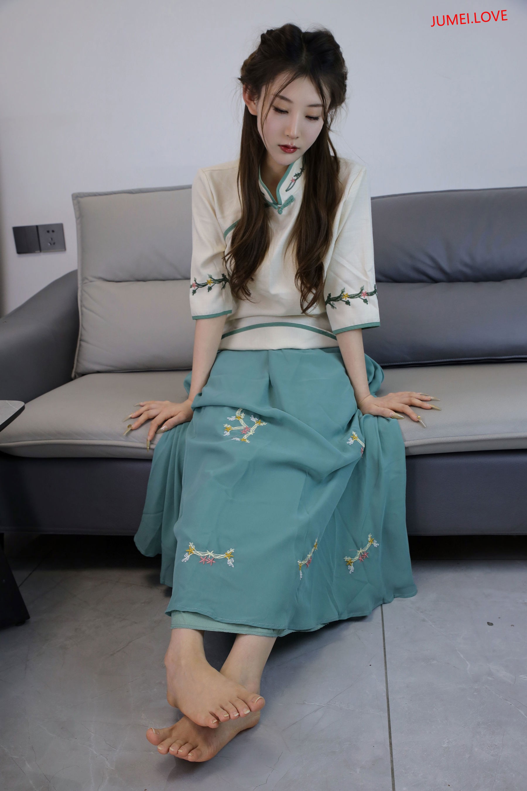 绮梦摄影 2025.03.11 No.199 婷婷 珍藏无修无水印版 第394张