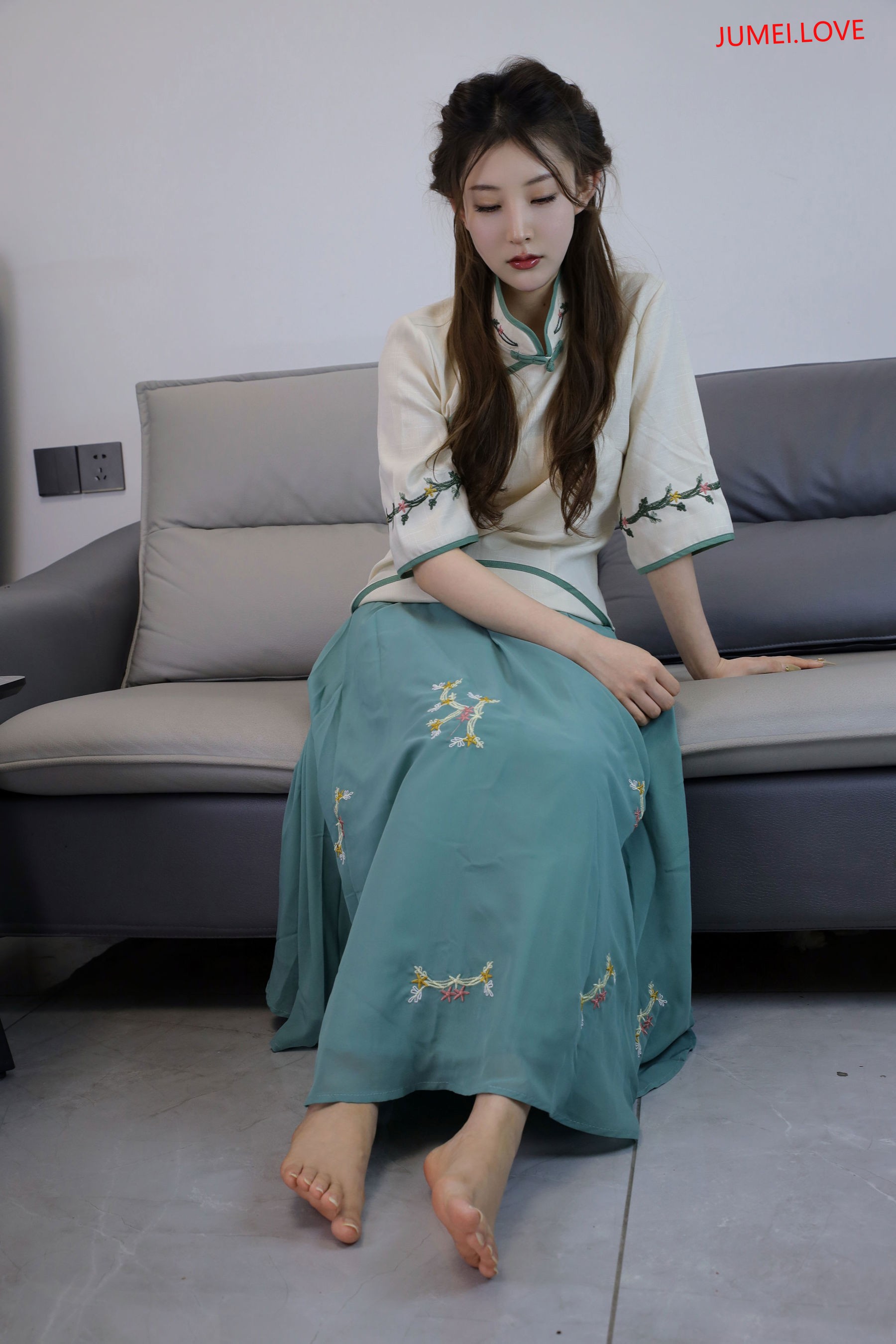 绮梦摄影 2025.03.11 No.199 婷婷 珍藏无修无水印版 第406张