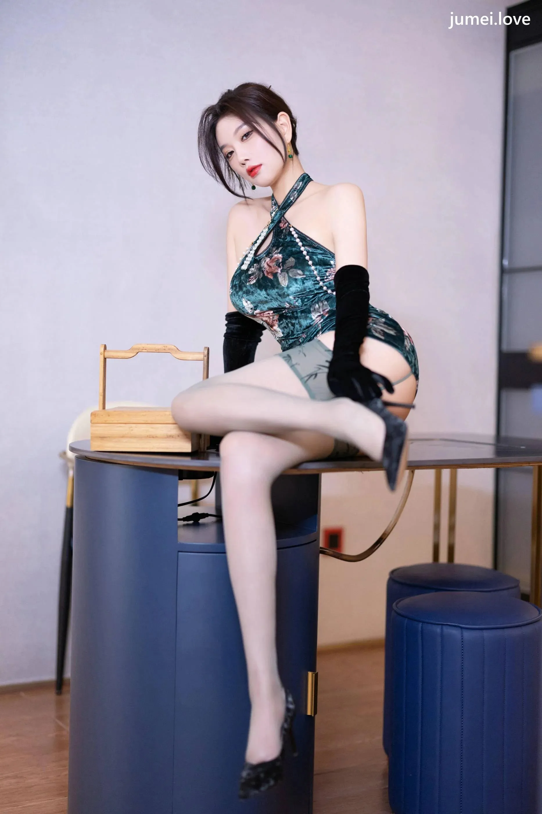 杨晨晨 诱人私拍福利 浅绿情趣内衣100P 第16张