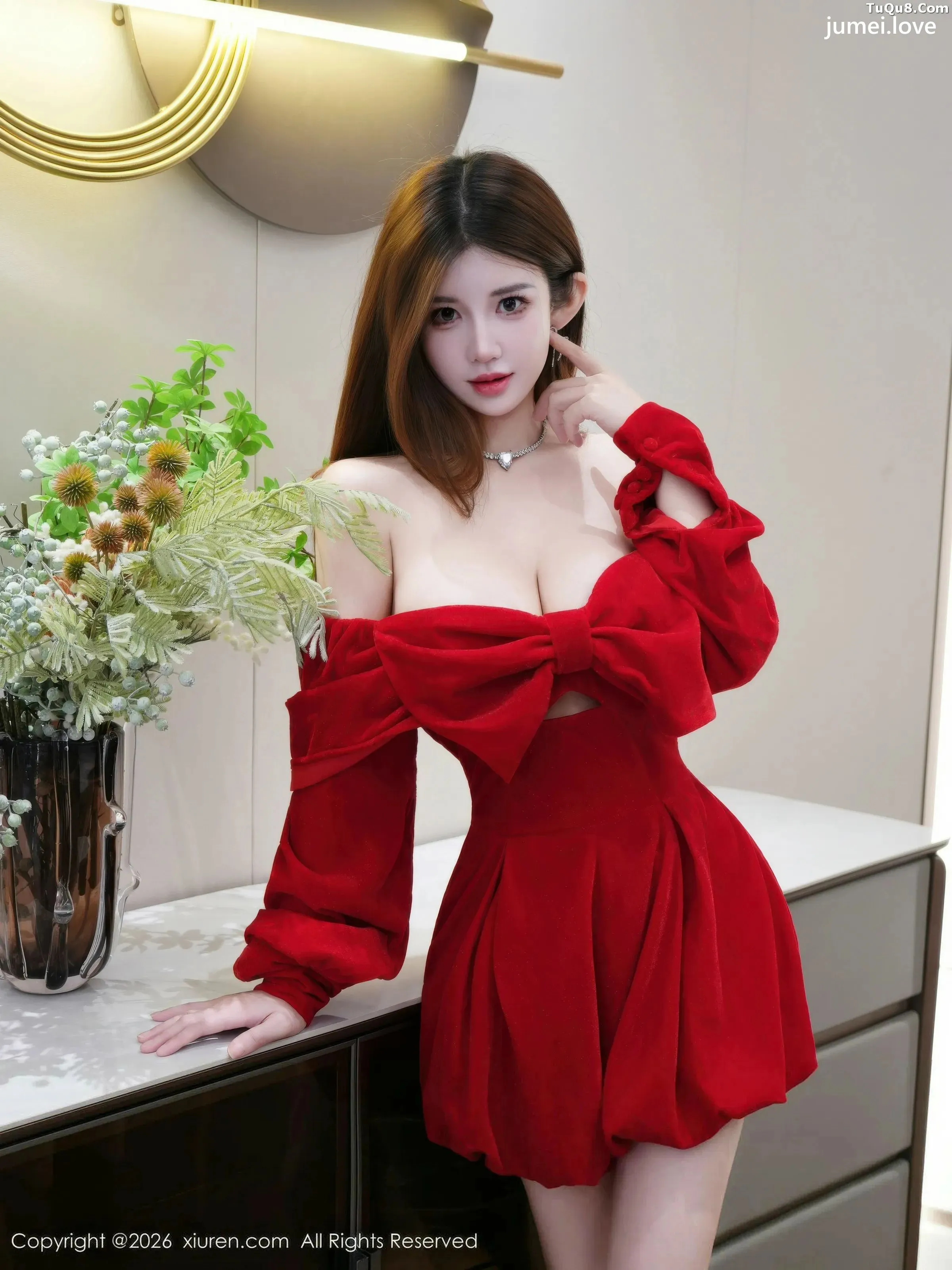 苏甜橙子性感红色连衣短裙配超薄黑丝秀凹凸身材绝美写真51P 第38张