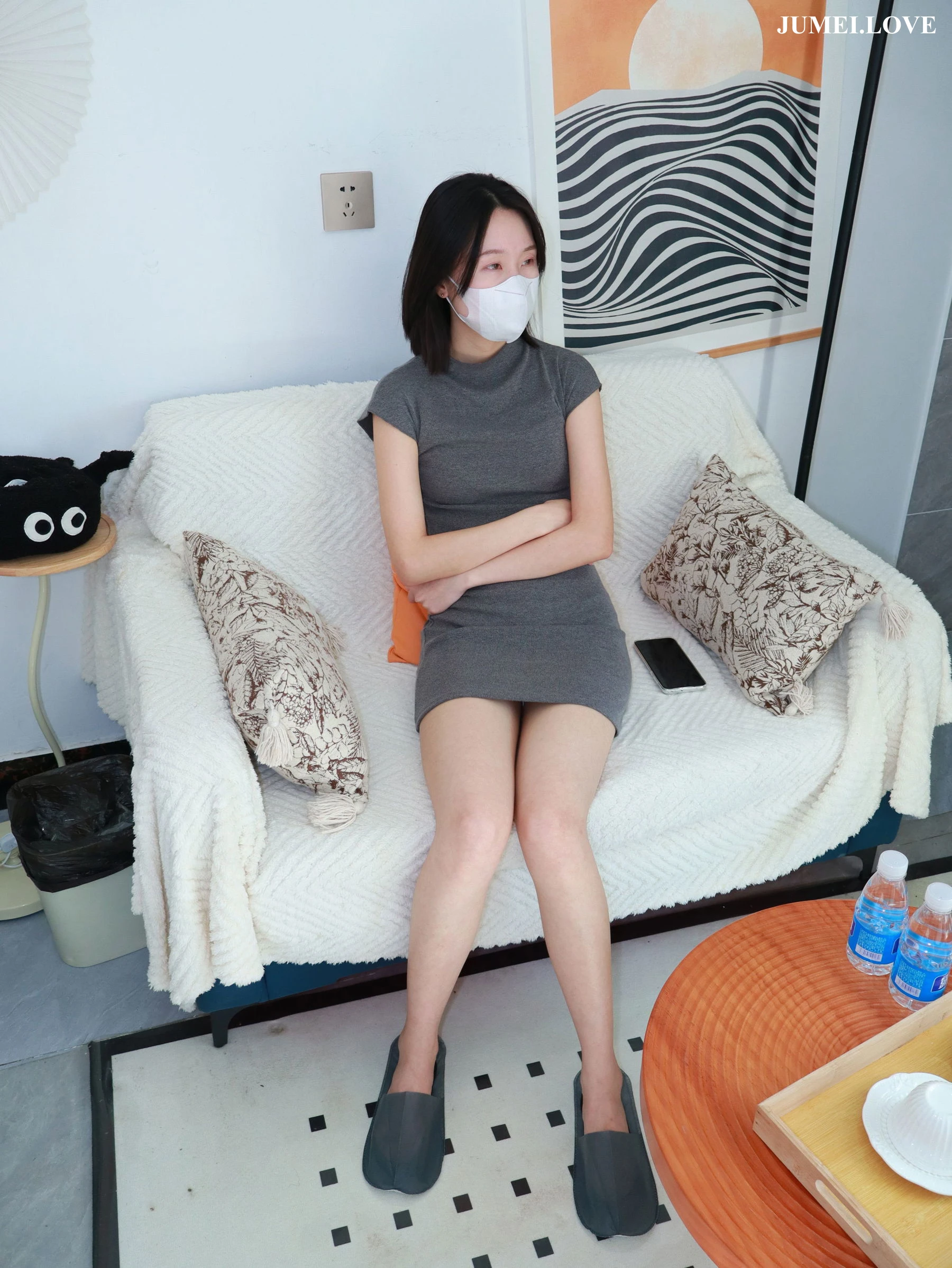 个人约拍 - 31号作品 踩食物 第1张
