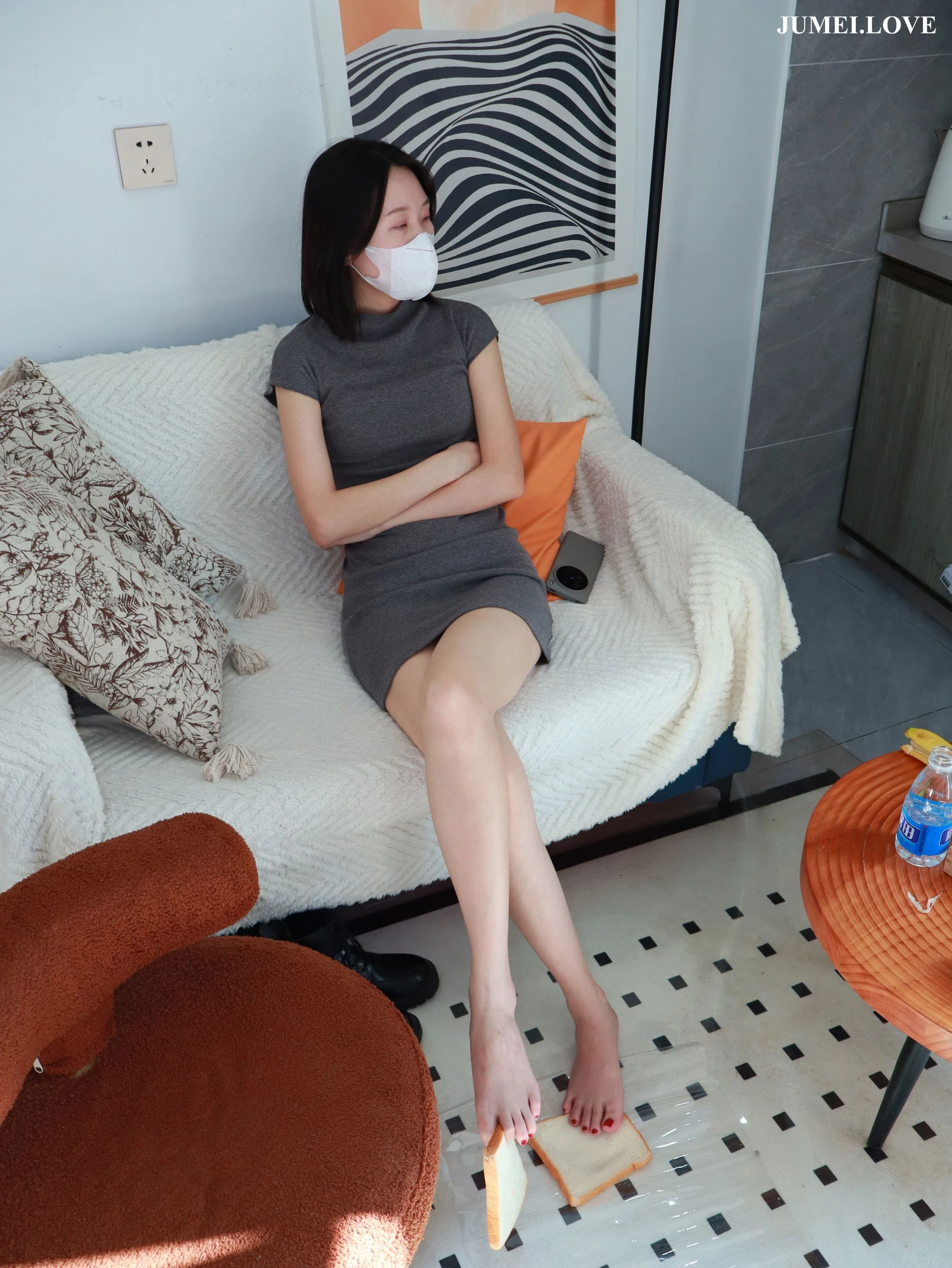 个人约拍 - 31号作品 踩食物 第100张
