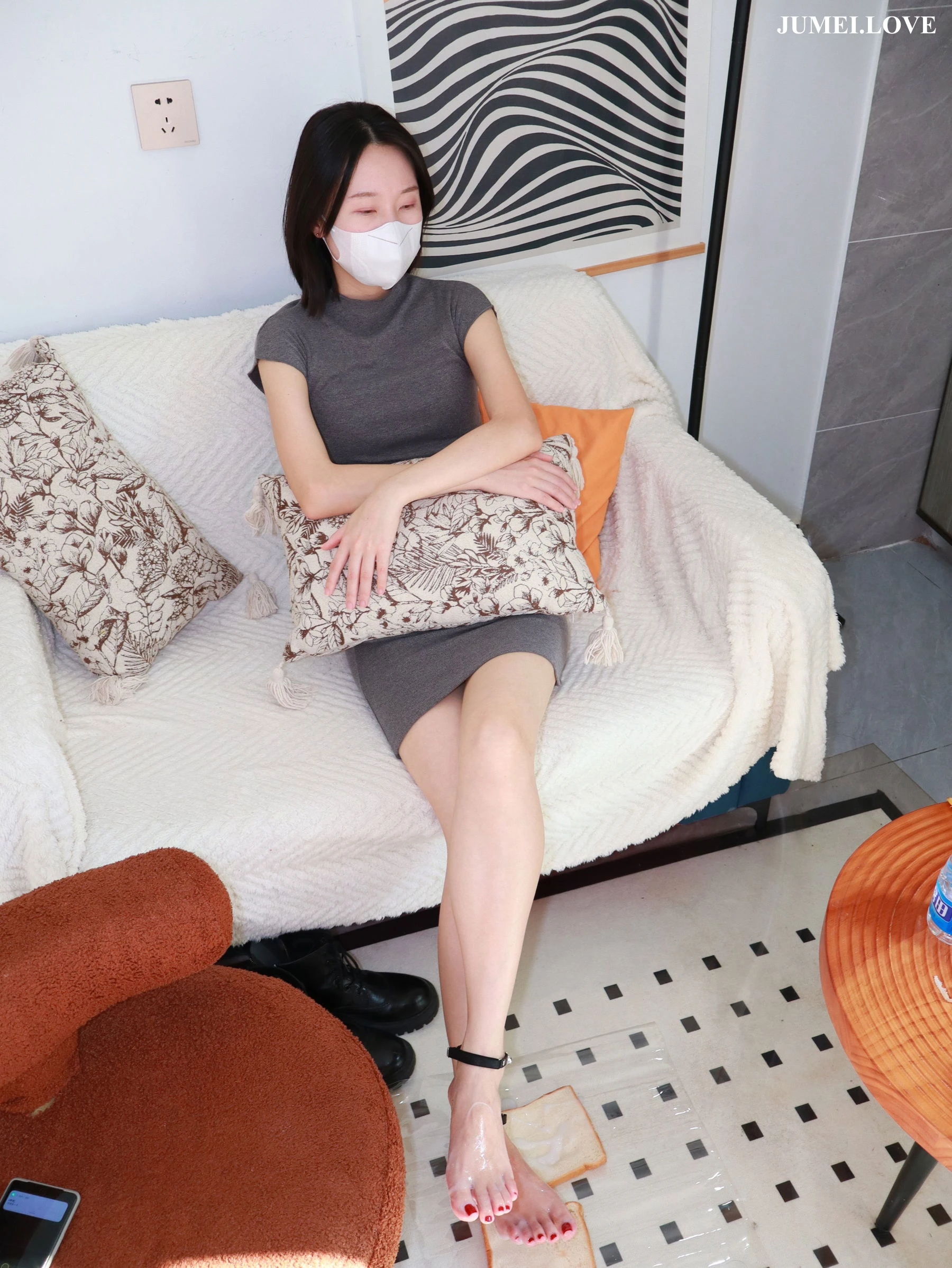 个人约拍 - 31号作品 踩食物 第124张