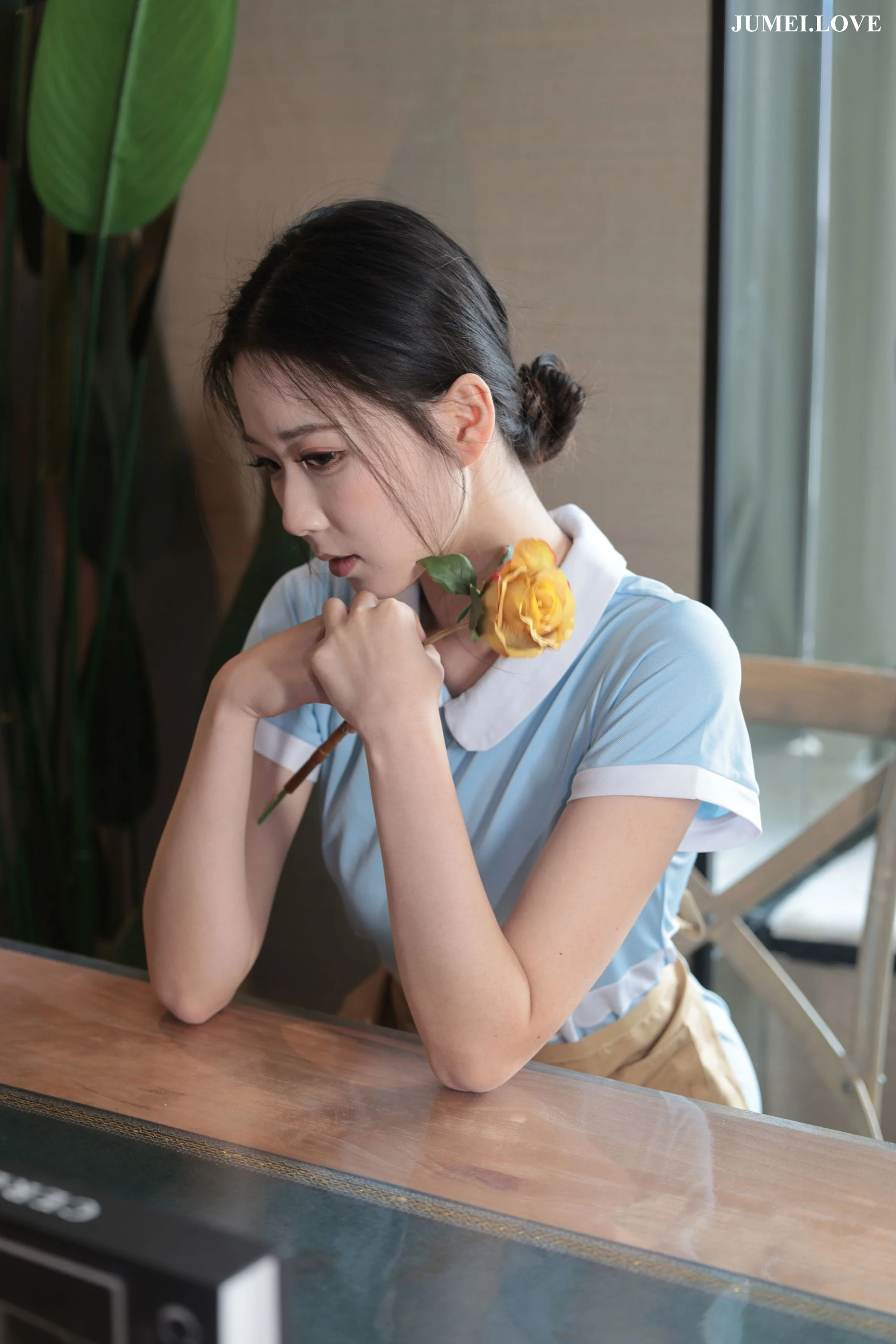 仙草 - 好利来制服 第426张