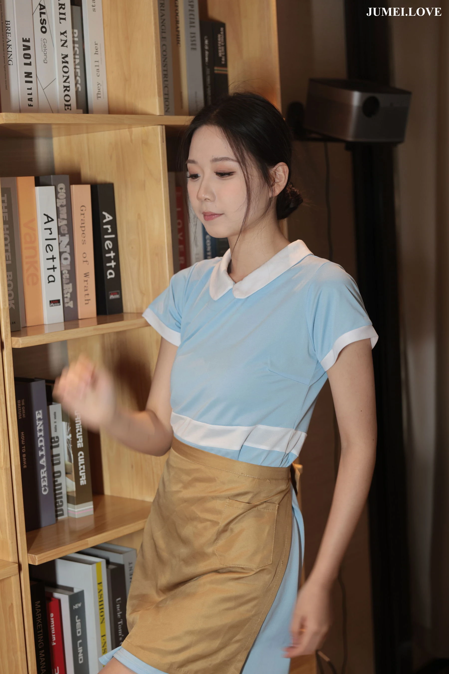 仙草 - 好利来制服 第501张