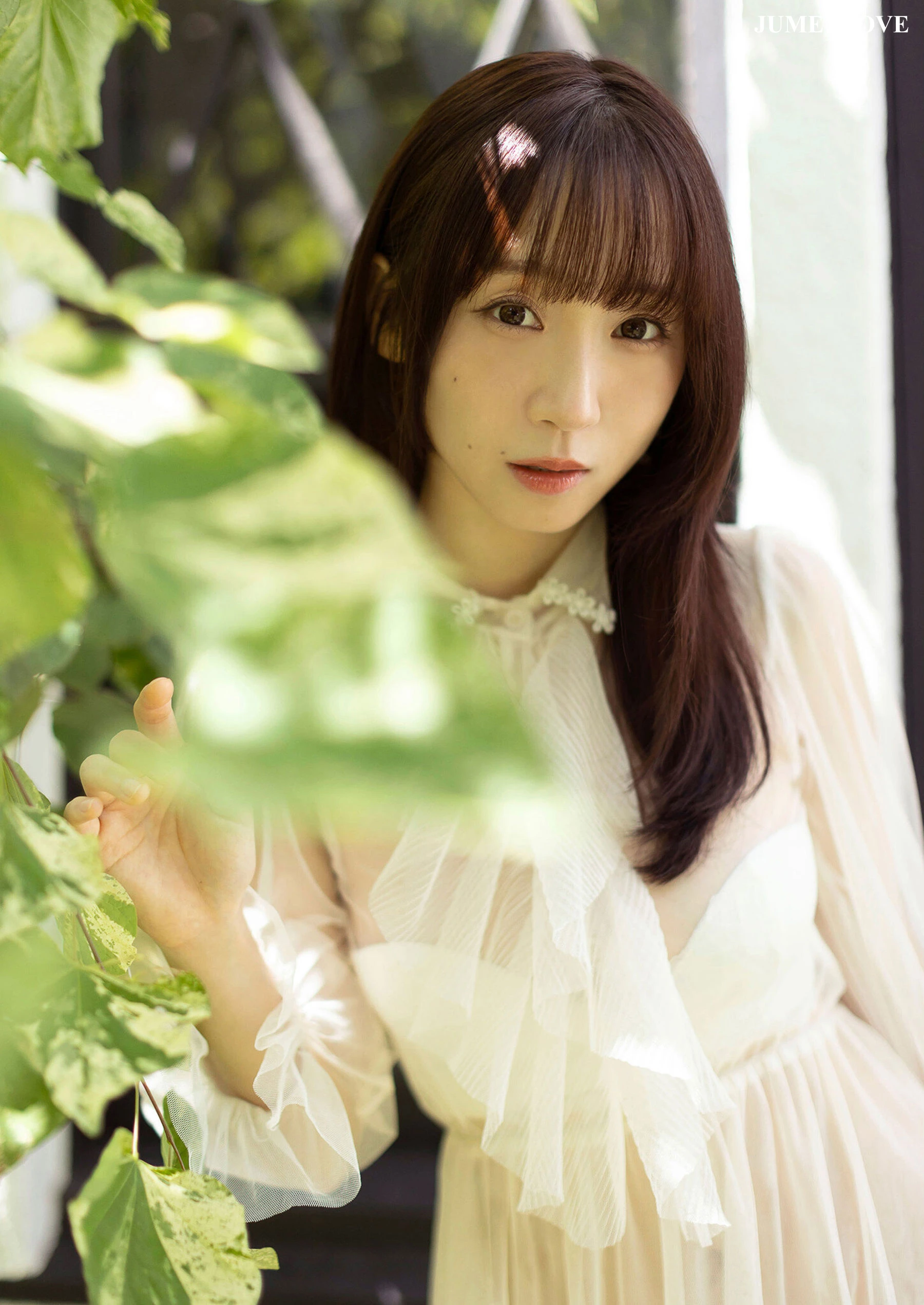 伊織もえ - 幽かな休日。 第1张