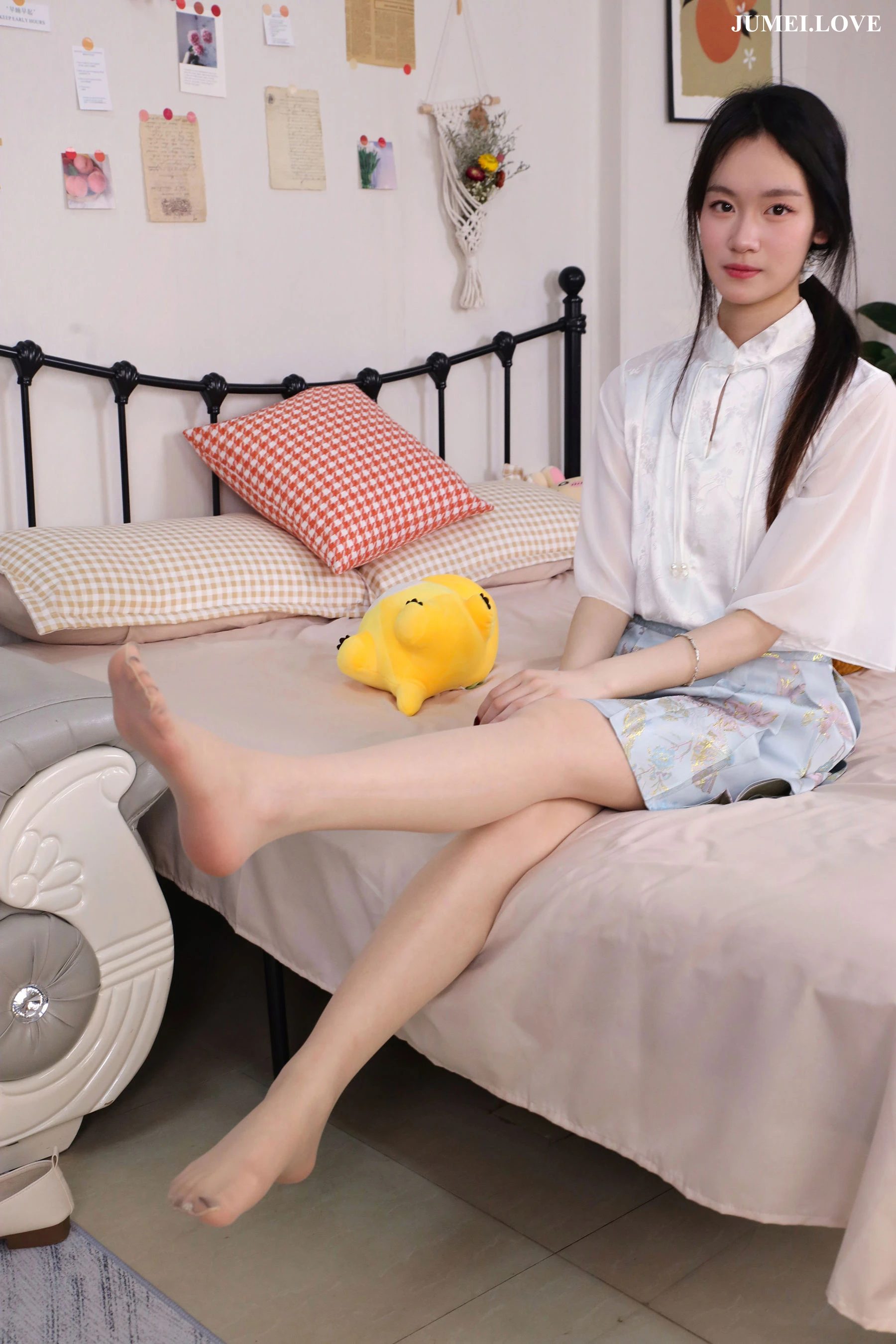 绮梦摄影 2025.04.12 No.231 小艺 珍藏无修无水印版 第133张