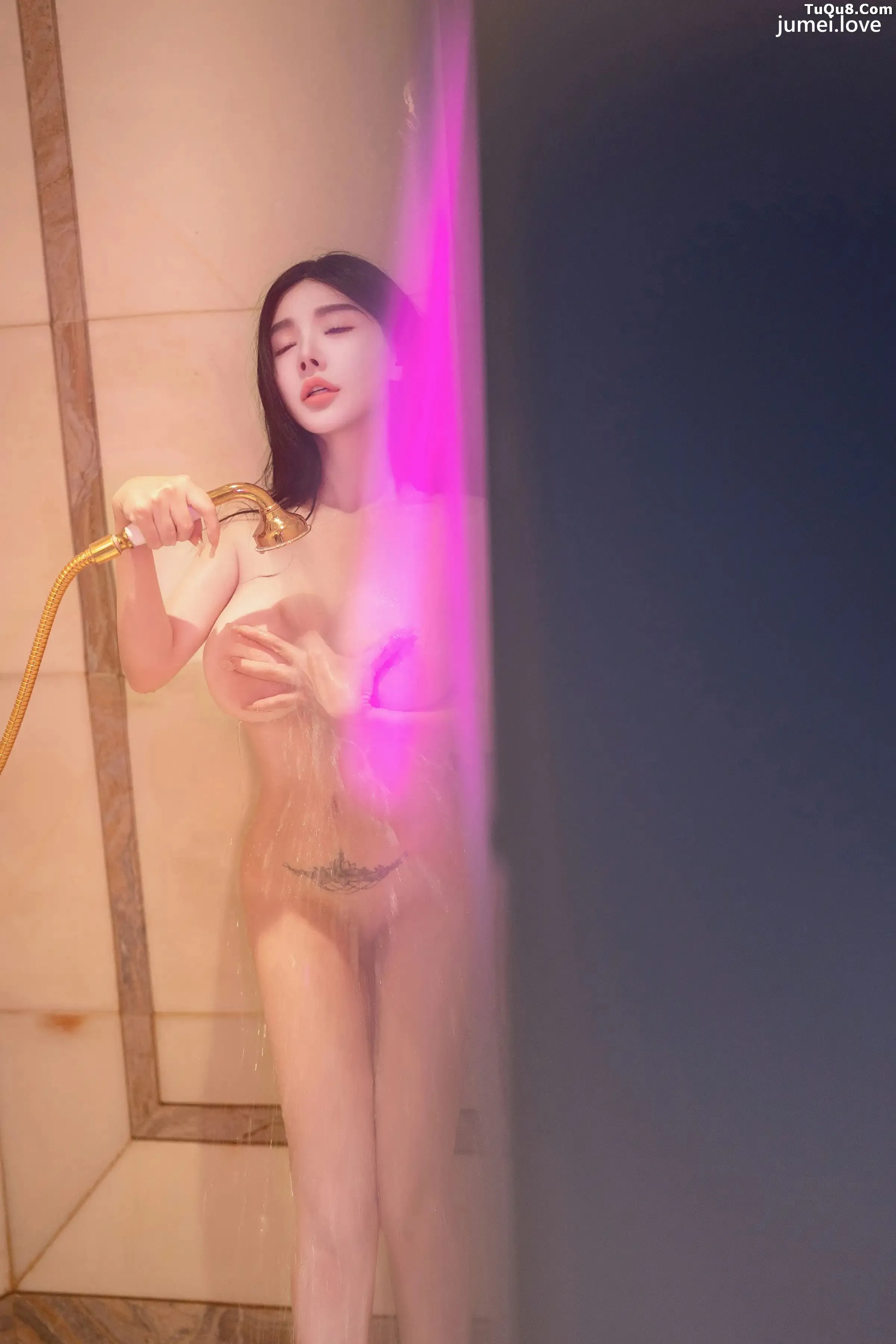 .B011 秀人番外 潘思沁 浴室泡泡浴 主题写真 []88P 第37张