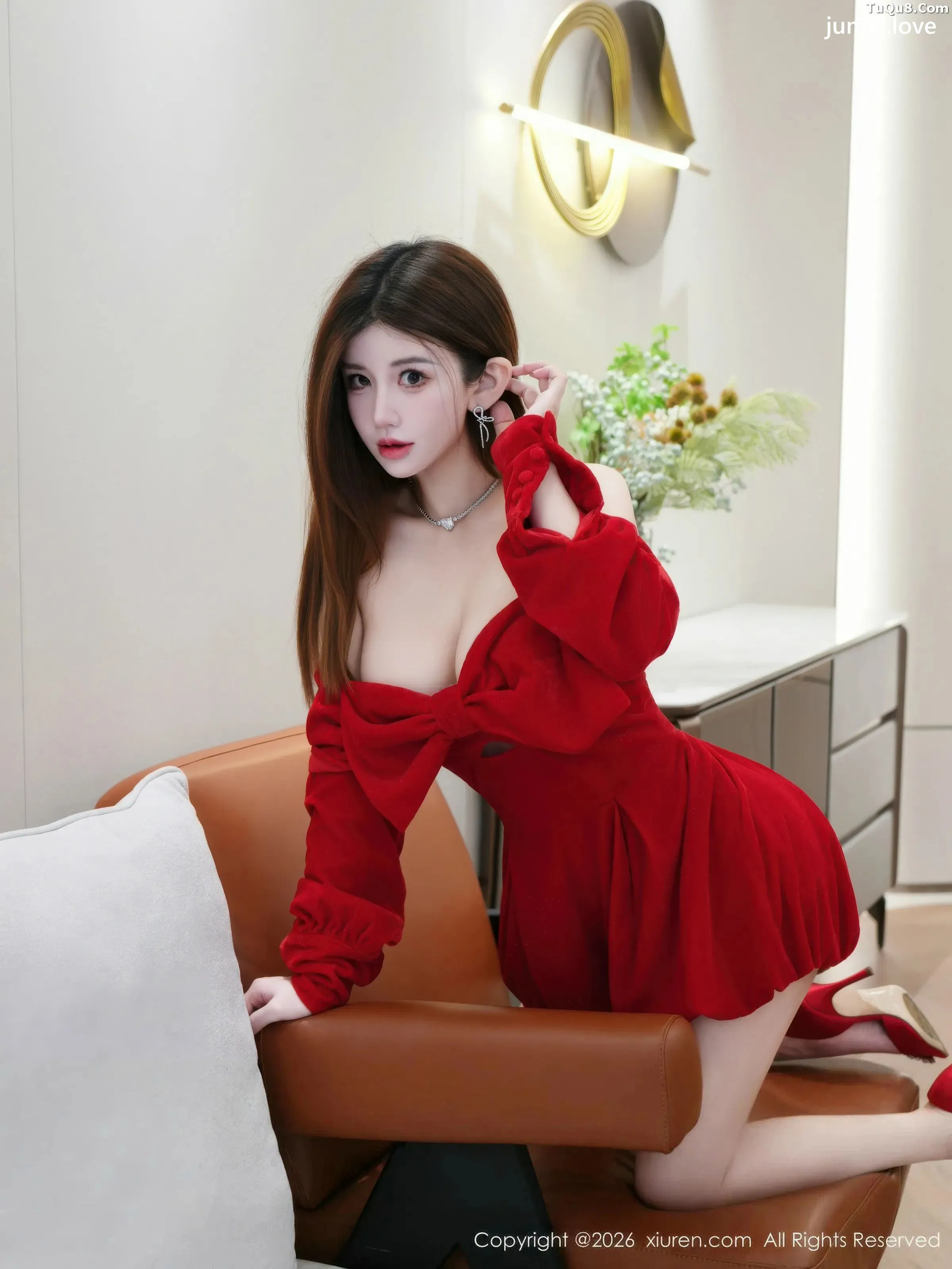 苏甜橙子性感红色连衣短裙配超薄黑丝秀凹凸身材绝美写真51P 第50张