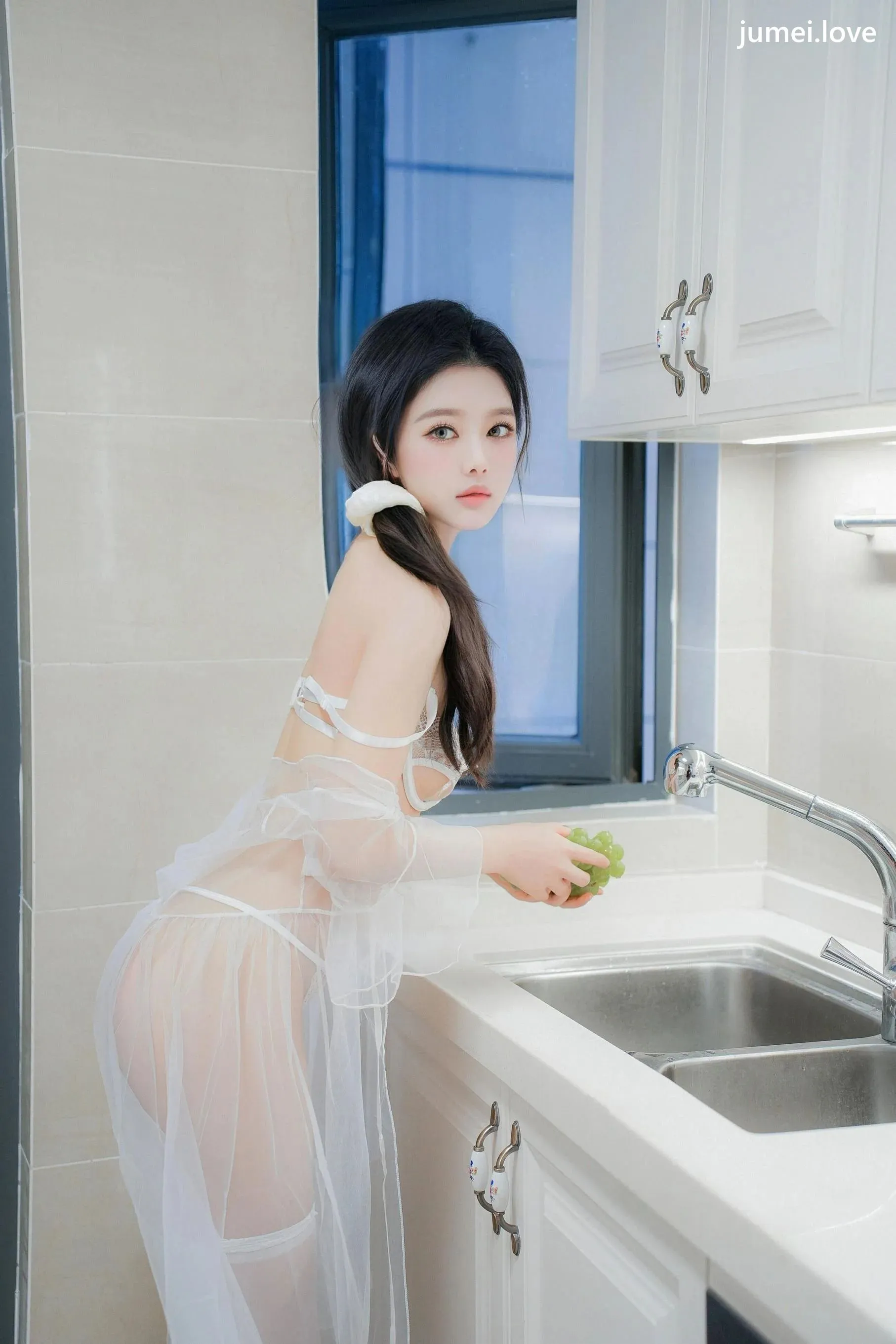 于诺诺ise 诱人私拍福利 白丝厨娘90P 第34张