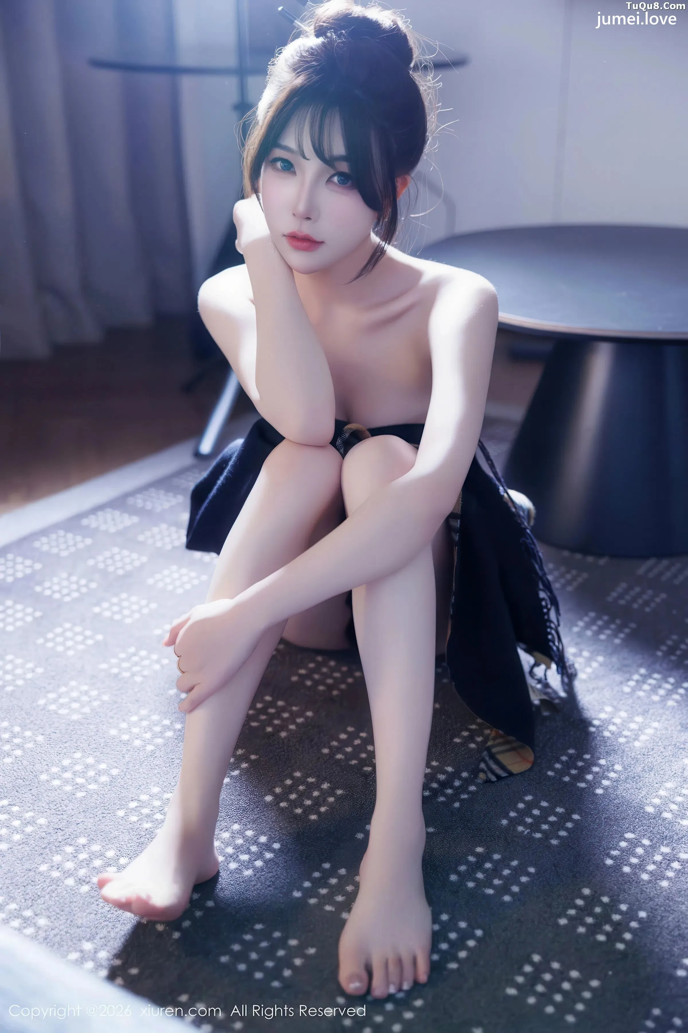 莉芝荔枝性感黑色西服配超薄黑丝秀曼妙身姿迷人绝美写真100P 第102张