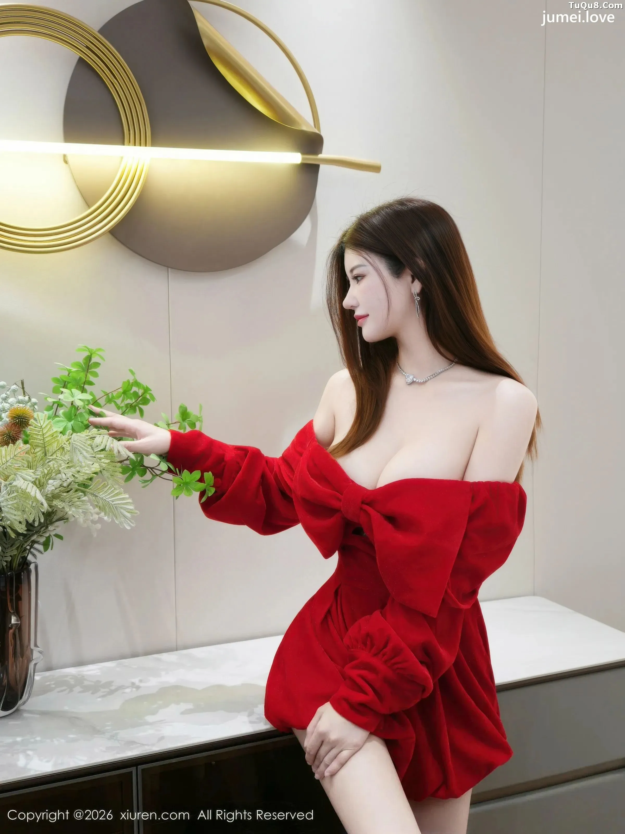 苏甜橙子性感红色连衣短裙配超薄黑丝秀凹凸身材绝美写真51P 第18张