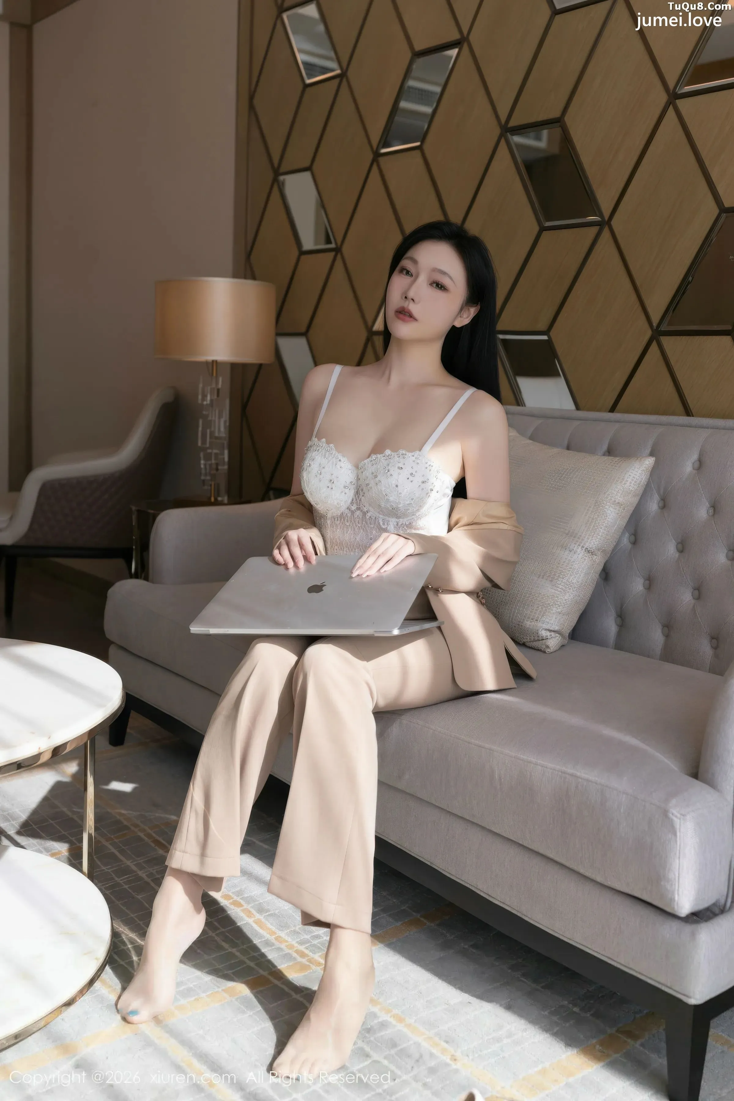 安然anran性感西服露白色内衣配超薄肉丝秀曼妙身姿绝美写真72P 第27张