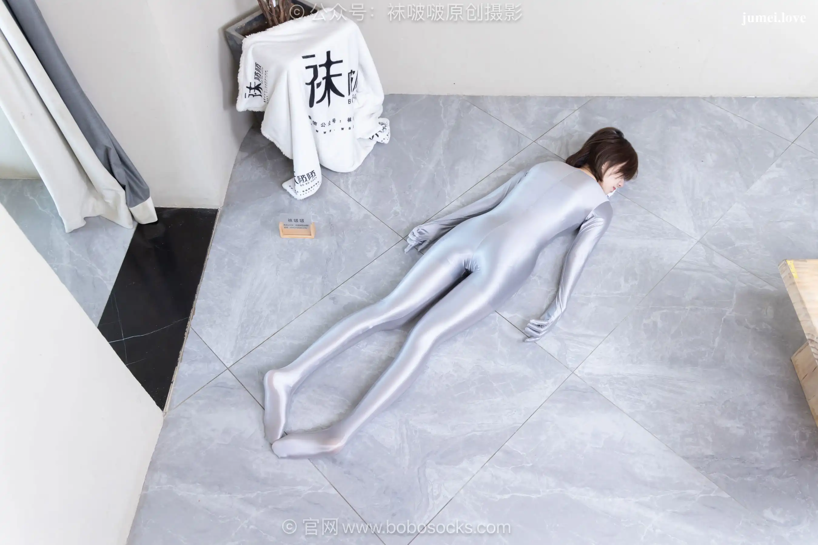 BoBoSocks袜啵啵 No.718 小甜豆 - 高跟凉鞋、银色连体衣 第176张