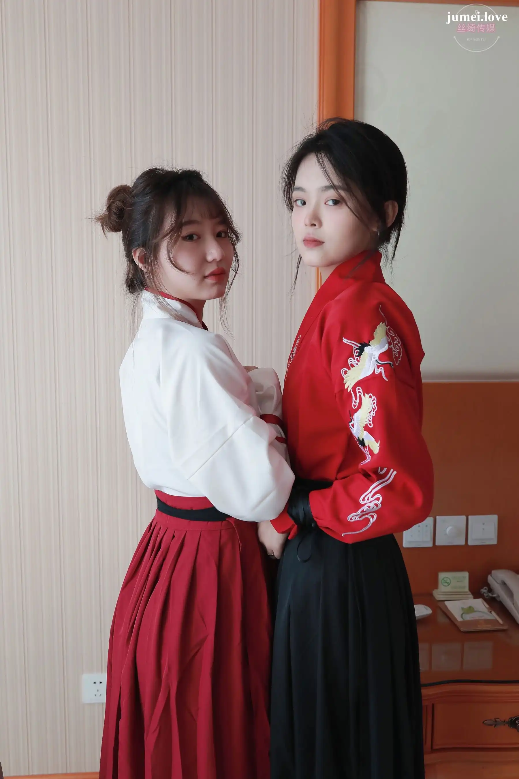 凡夫摄影 - 可菲&晓莲 红色古装汉服丝足 第10张