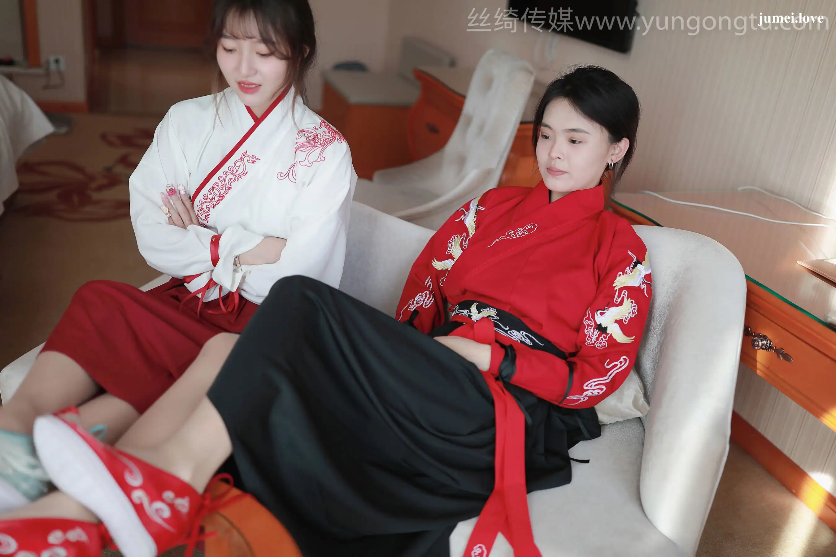 凡夫摄影 - 可菲&晓莲 红色古装汉服丝足 第115张