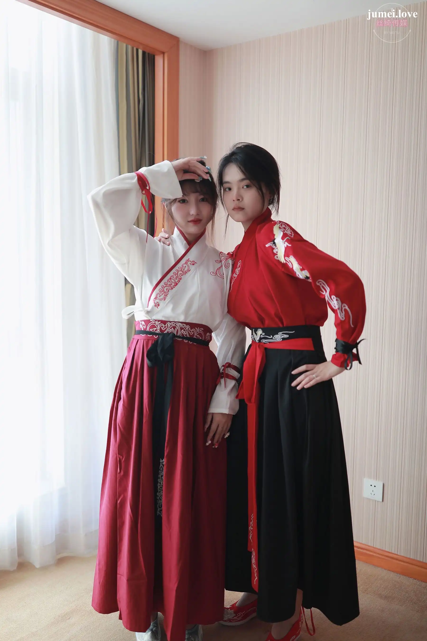 凡夫摄影 - 可菲&晓莲 红色古装汉服丝足 第14张