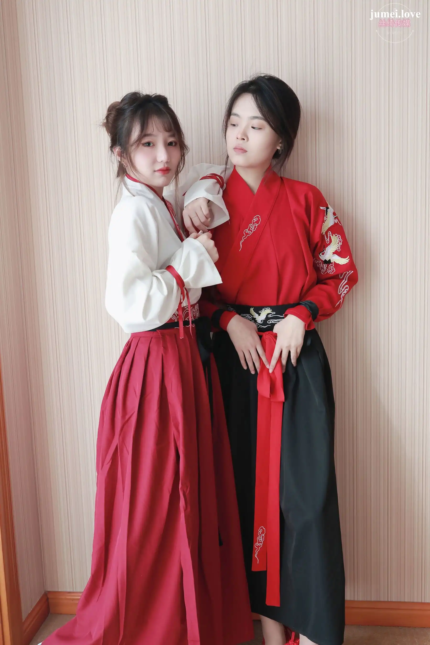 凡夫摄影 - 可菲&晓莲 红色古装汉服丝足 第20张