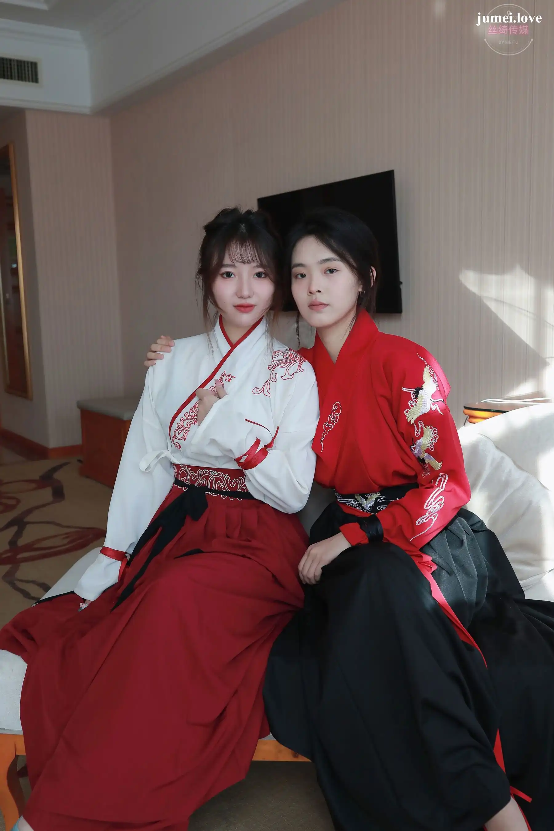 凡夫摄影 - 可菲&晓莲 红色古装汉服丝足 第25张