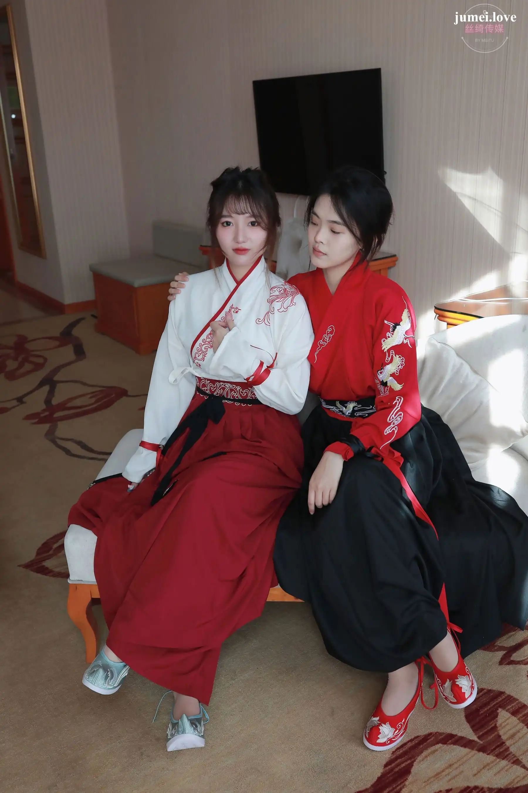 凡夫摄影 - 可菲&晓莲 红色古装汉服丝足 第26张