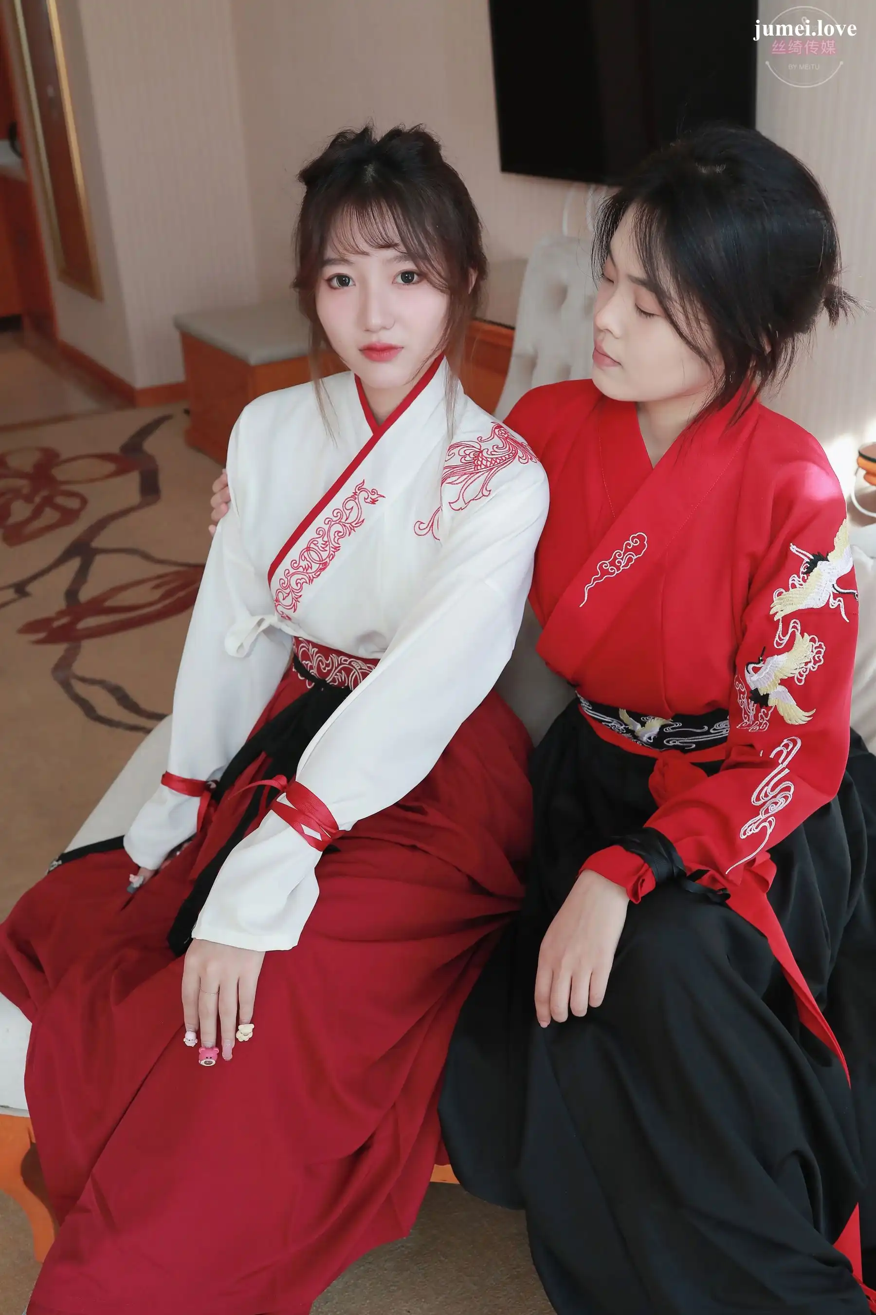 凡夫摄影 - 可菲&晓莲 红色古装汉服丝足 第27张
