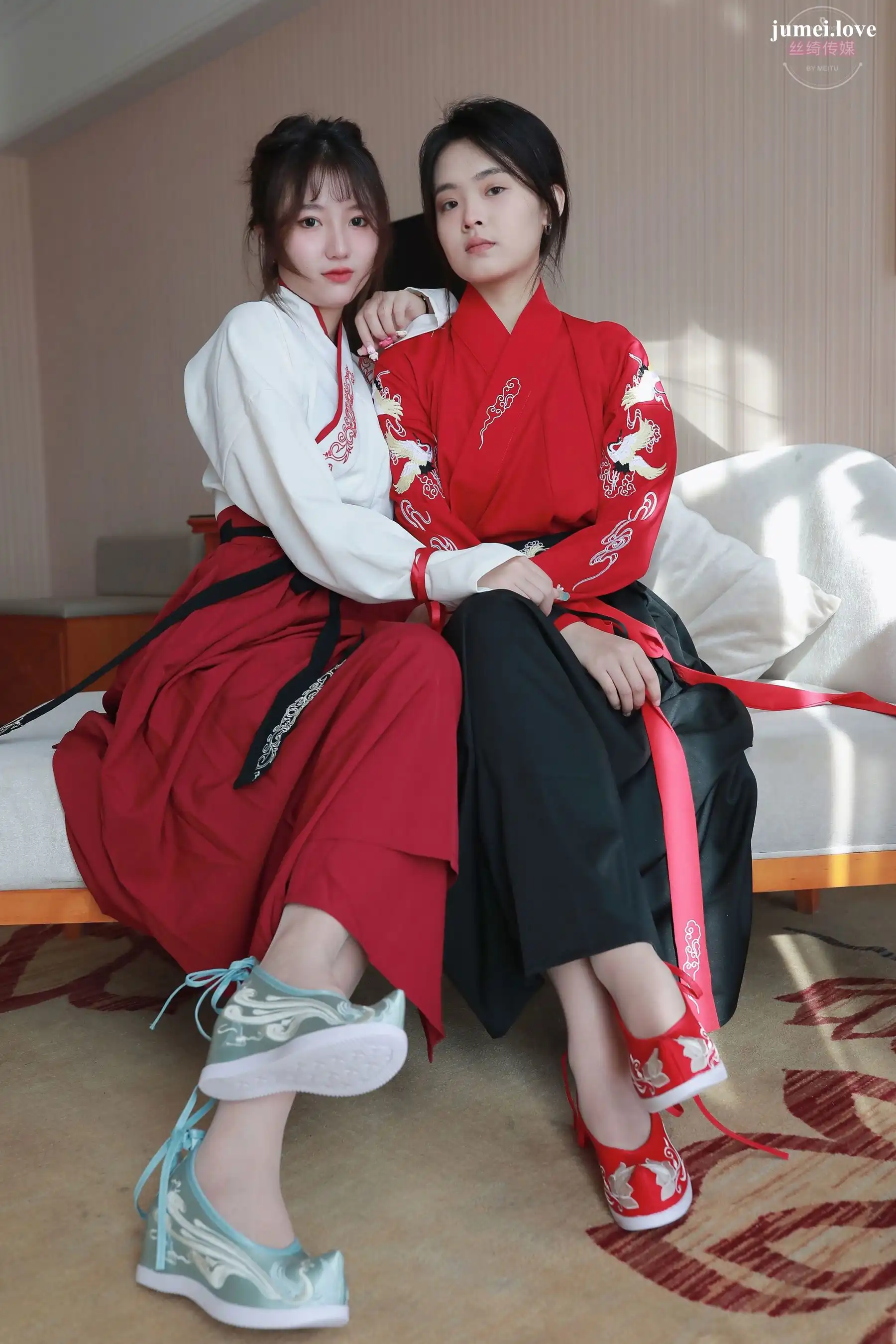 凡夫摄影 - 可菲&晓莲 红色古装汉服丝足 第34张