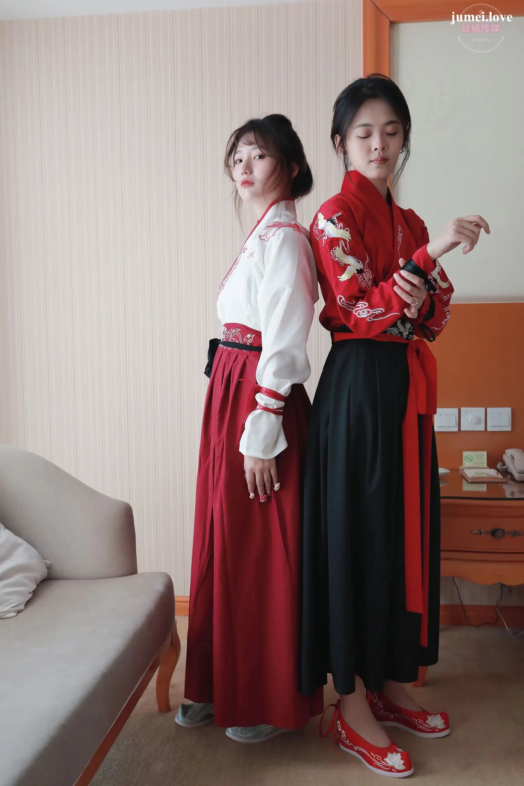 凡夫摄影 - 可菲&晓莲 红色古装汉服丝足 第4张