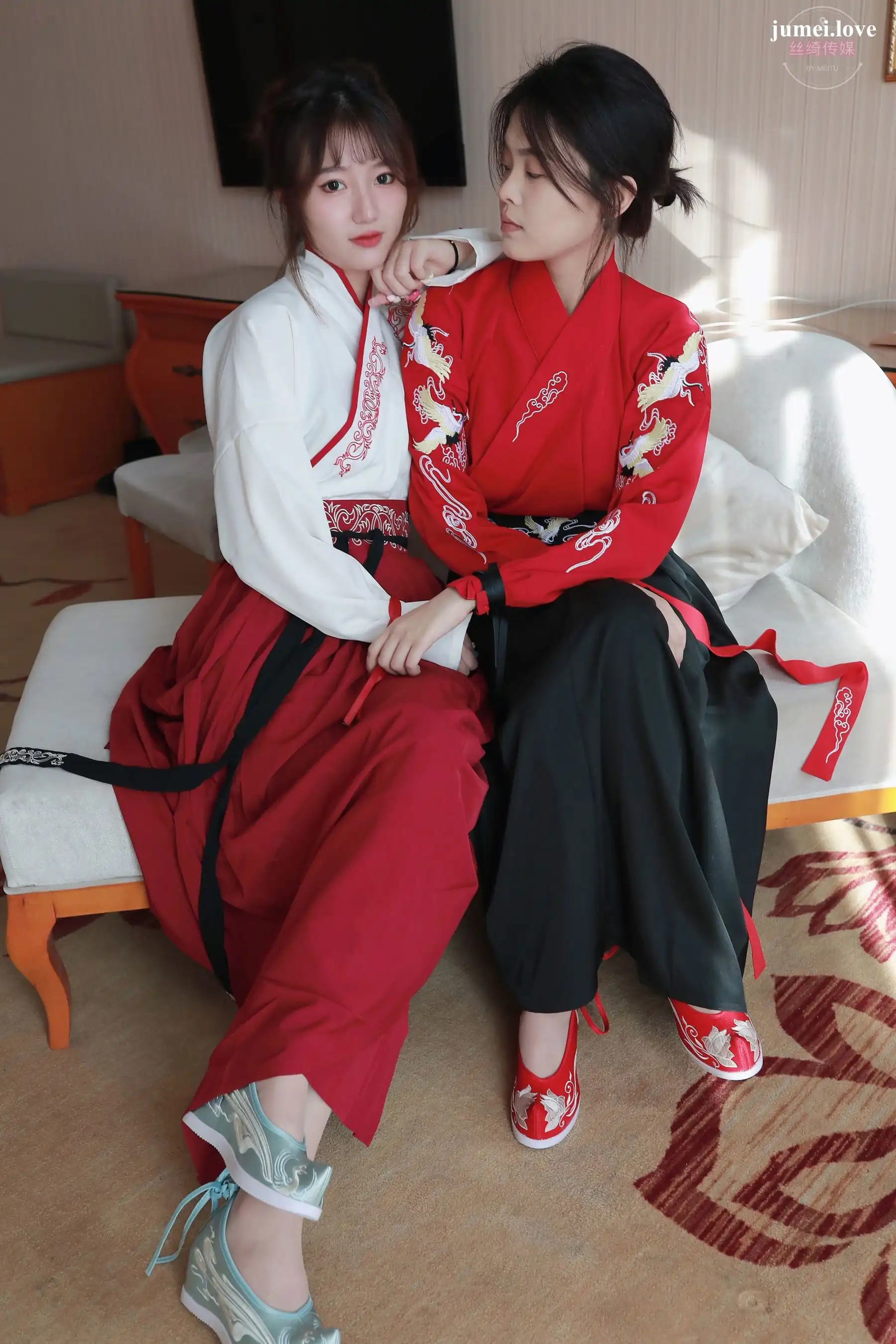 凡夫摄影 - 可菲&晓莲 红色古装汉服丝足 第42张