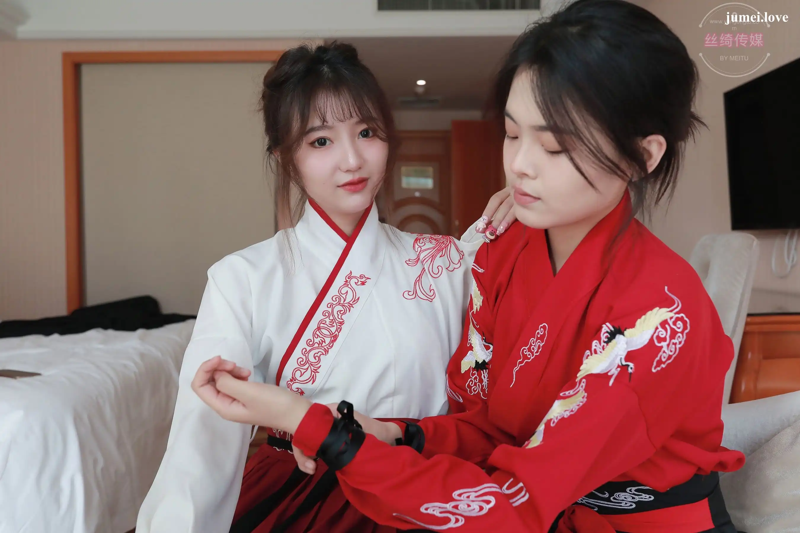 凡夫摄影 - 可菲&晓莲 红色古装汉服丝足 第49张