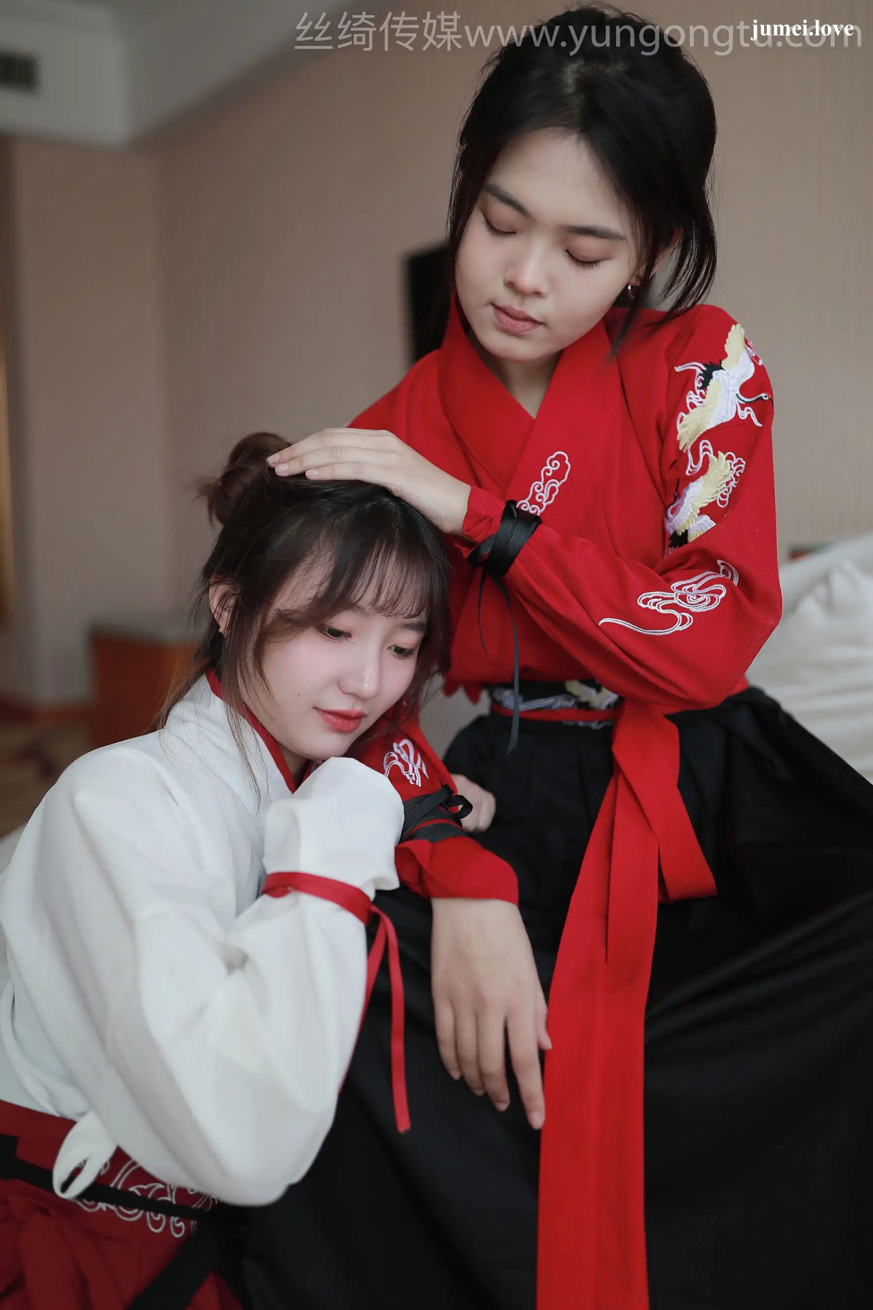 凡夫摄影 - 可菲&晓莲 红色古装汉服丝足 第77张