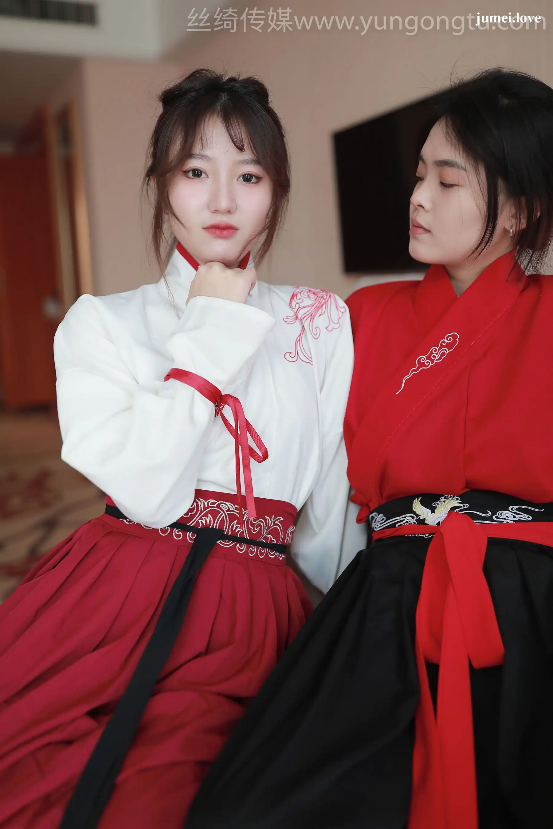 凡夫摄影 - 可菲&晓莲 红色古装汉服丝足 第83张