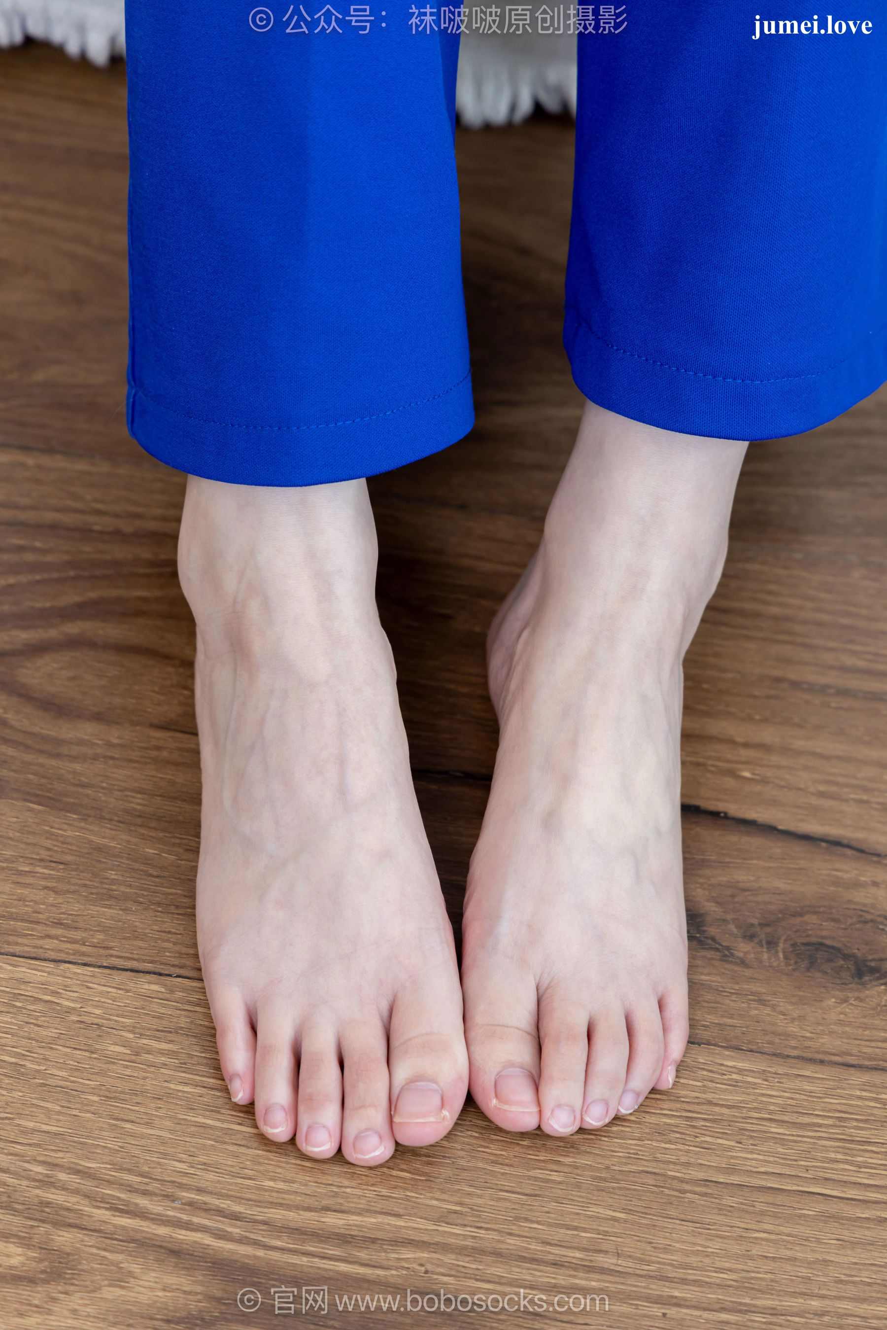 BoBoSocks袜啵啵 No.724 甜甜圈 - 白布鞋、薄白丝、裸足 第38张