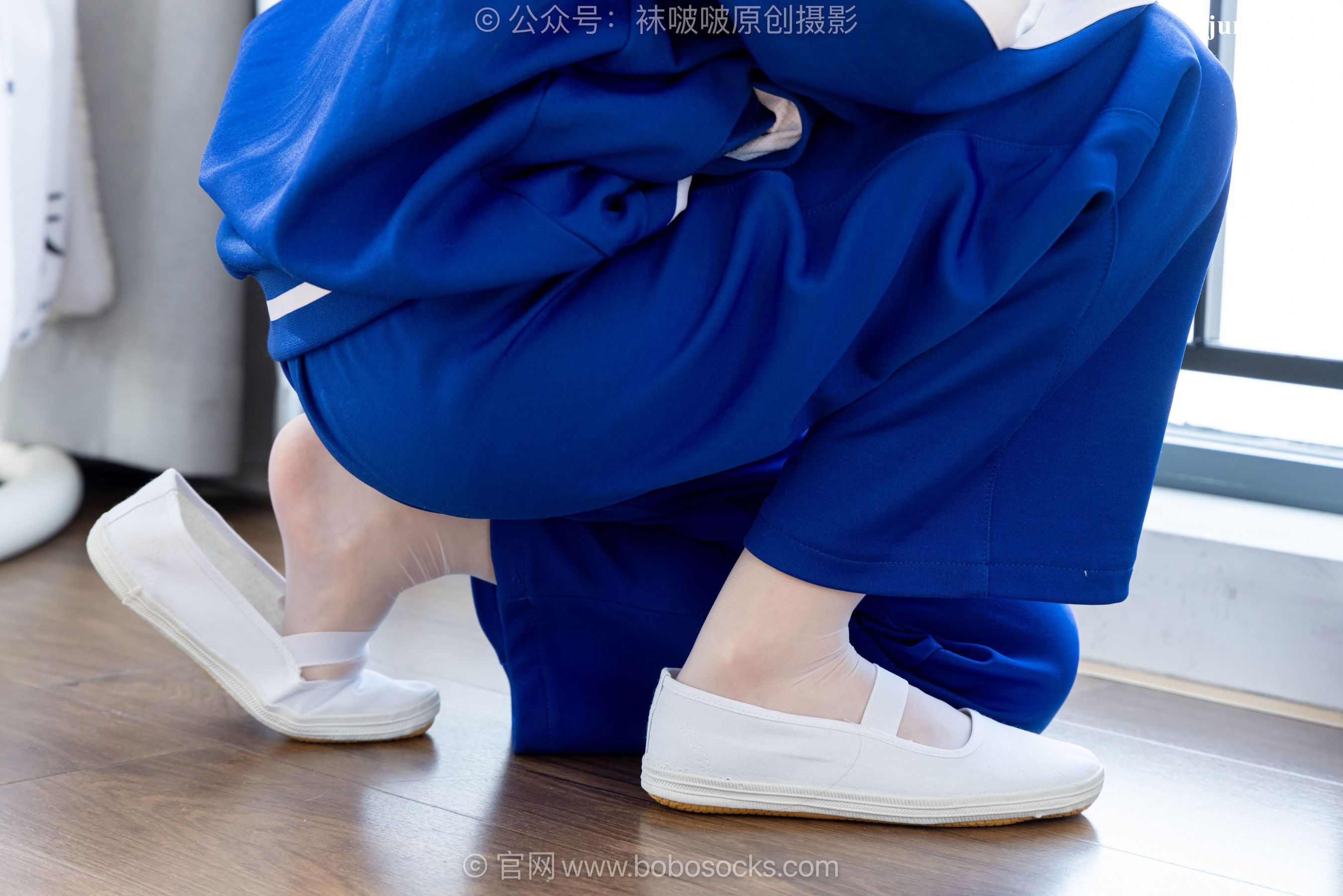 BoBoSocks袜啵啵 No.724 甜甜圈 - 白布鞋、薄白丝、裸足 第72张