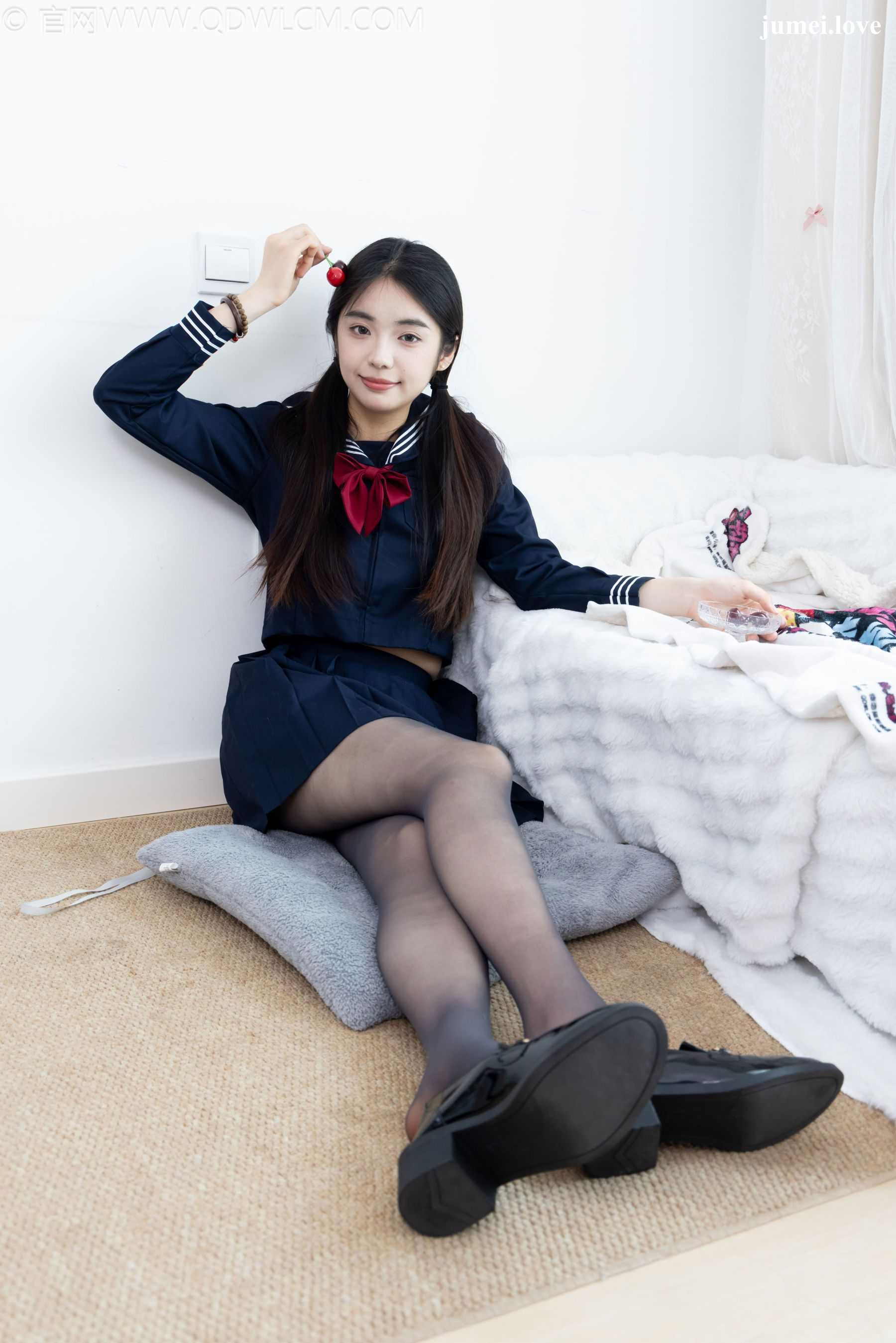 物恋传媒 No.2703 青提 - JK制服、皮鞋、薄黑丝 第100张