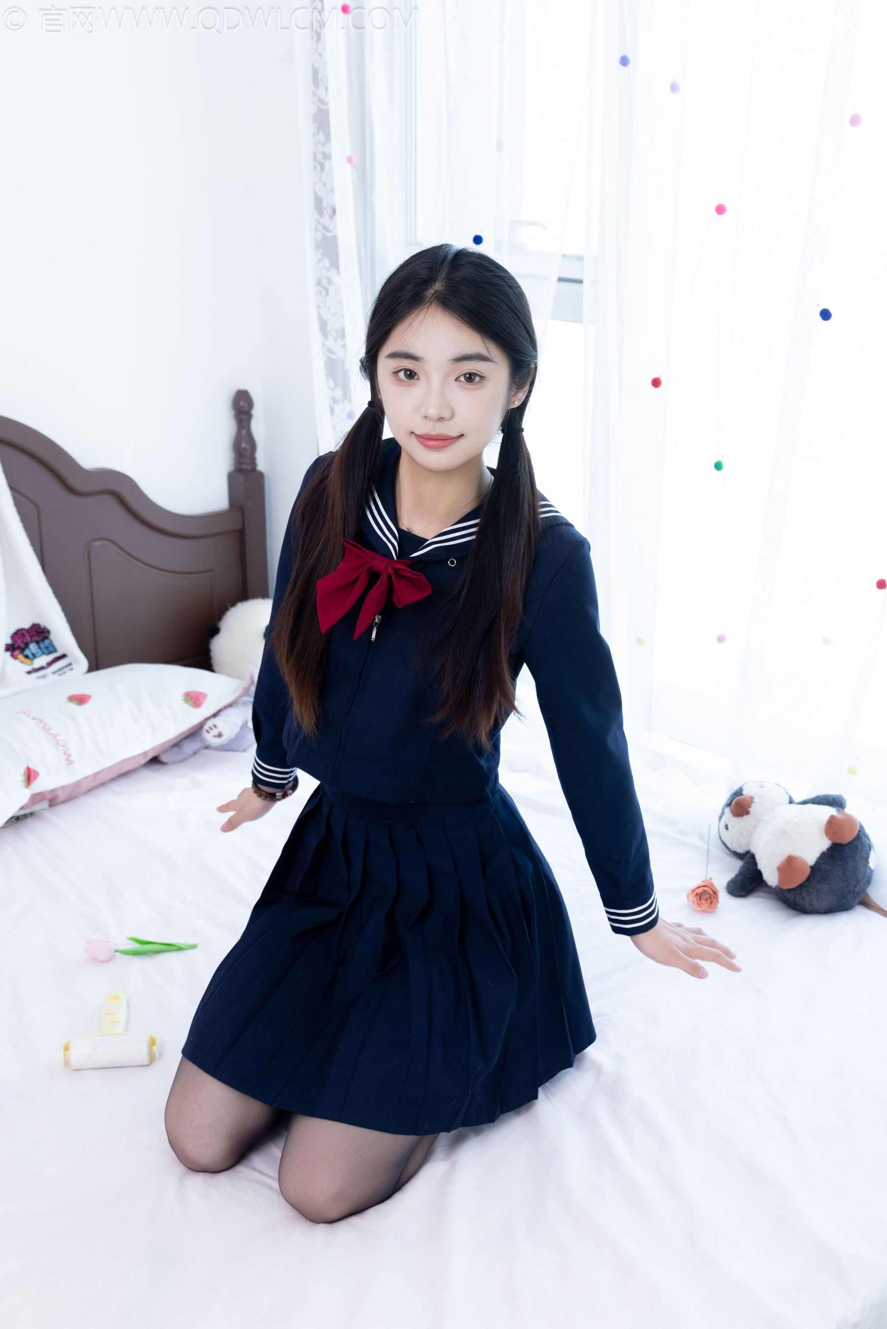 物恋传媒 No.2703 青提 - JK制服、皮鞋、薄黑丝 第16张