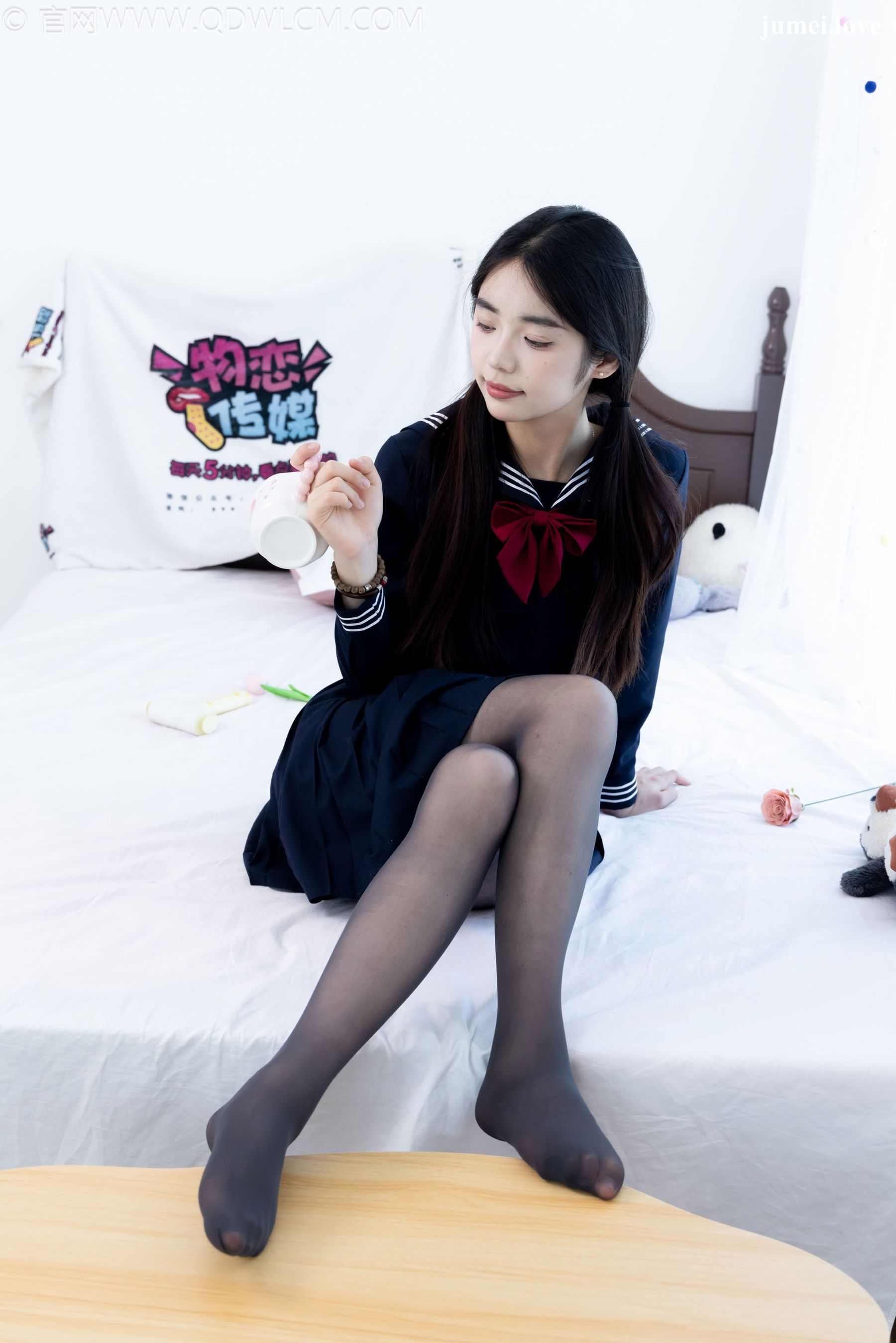 物恋传媒 No.2703 青提 - JK制服、皮鞋、薄黑丝 第26张