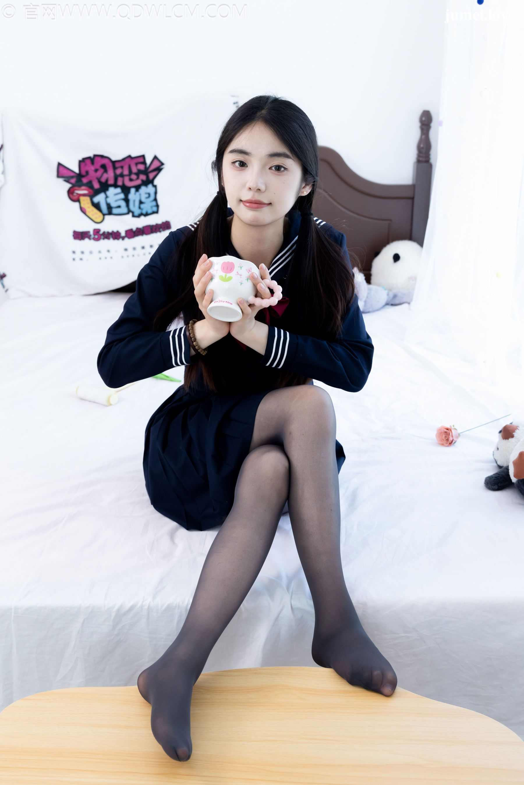 物恋传媒 No.2703 青提 - JK制服、皮鞋、薄黑丝 第27张