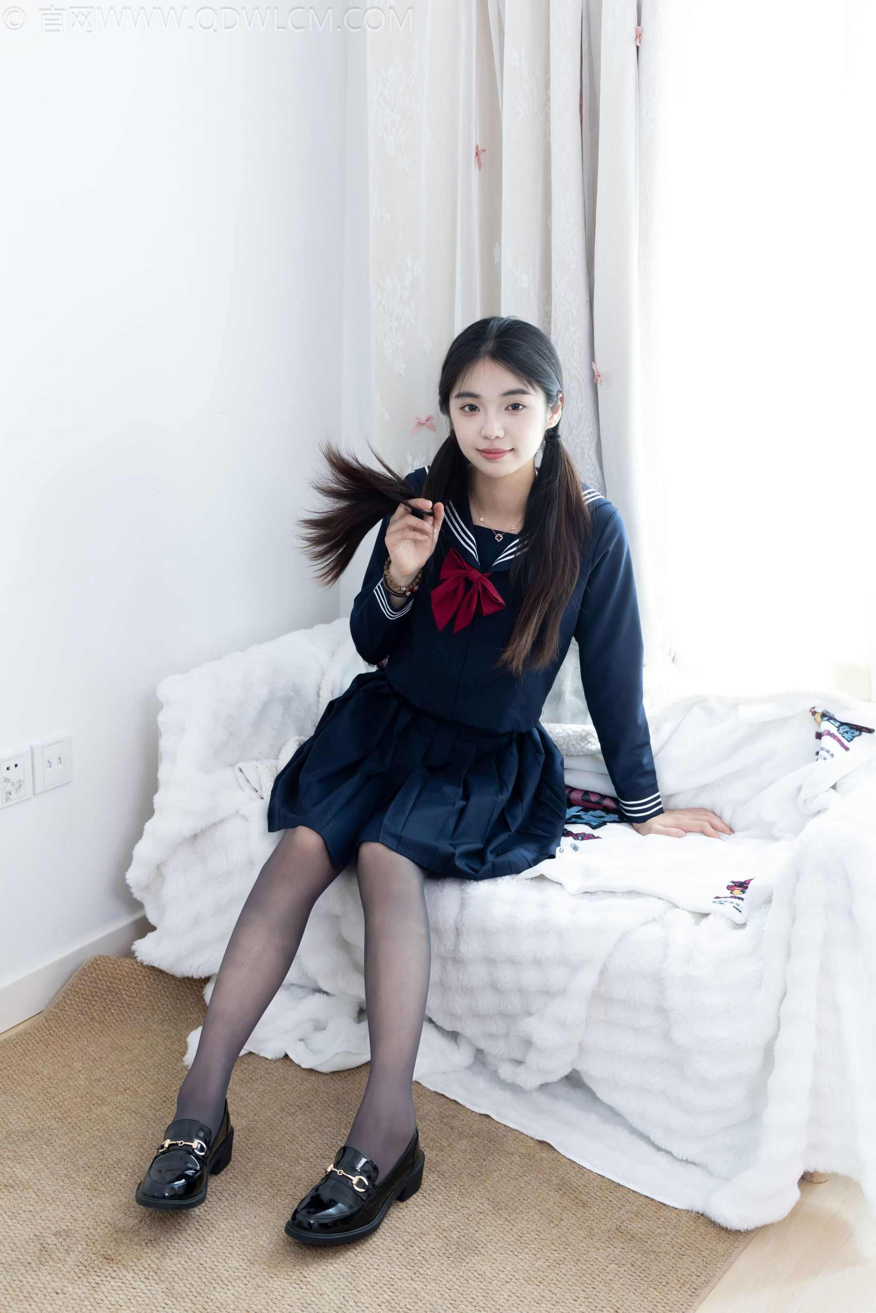 物恋传媒 No.2703 青提 - JK制服、皮鞋、薄黑丝 第66张