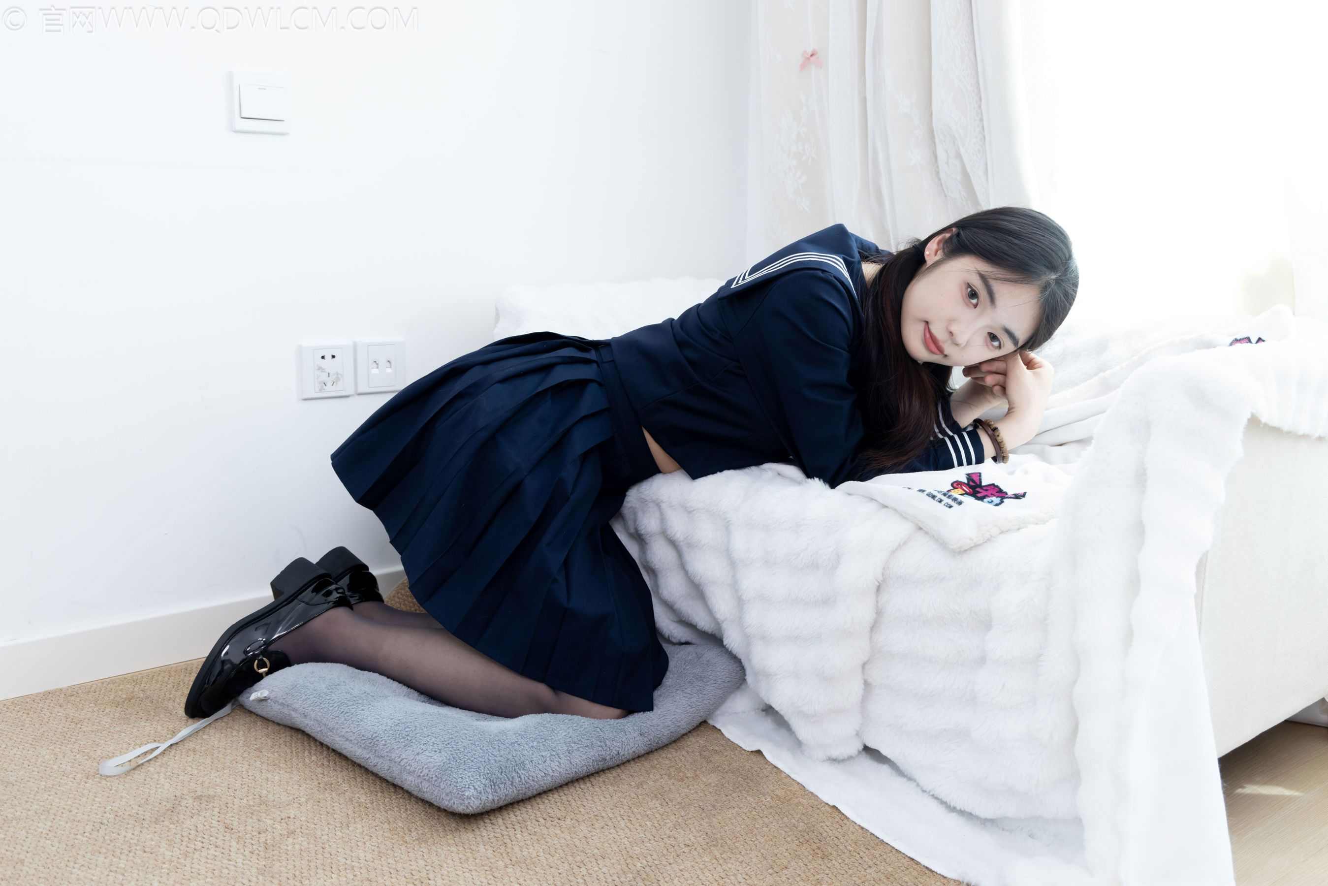 物恋传媒 No.2703 青提 - JK制服、皮鞋、薄黑丝 第73张