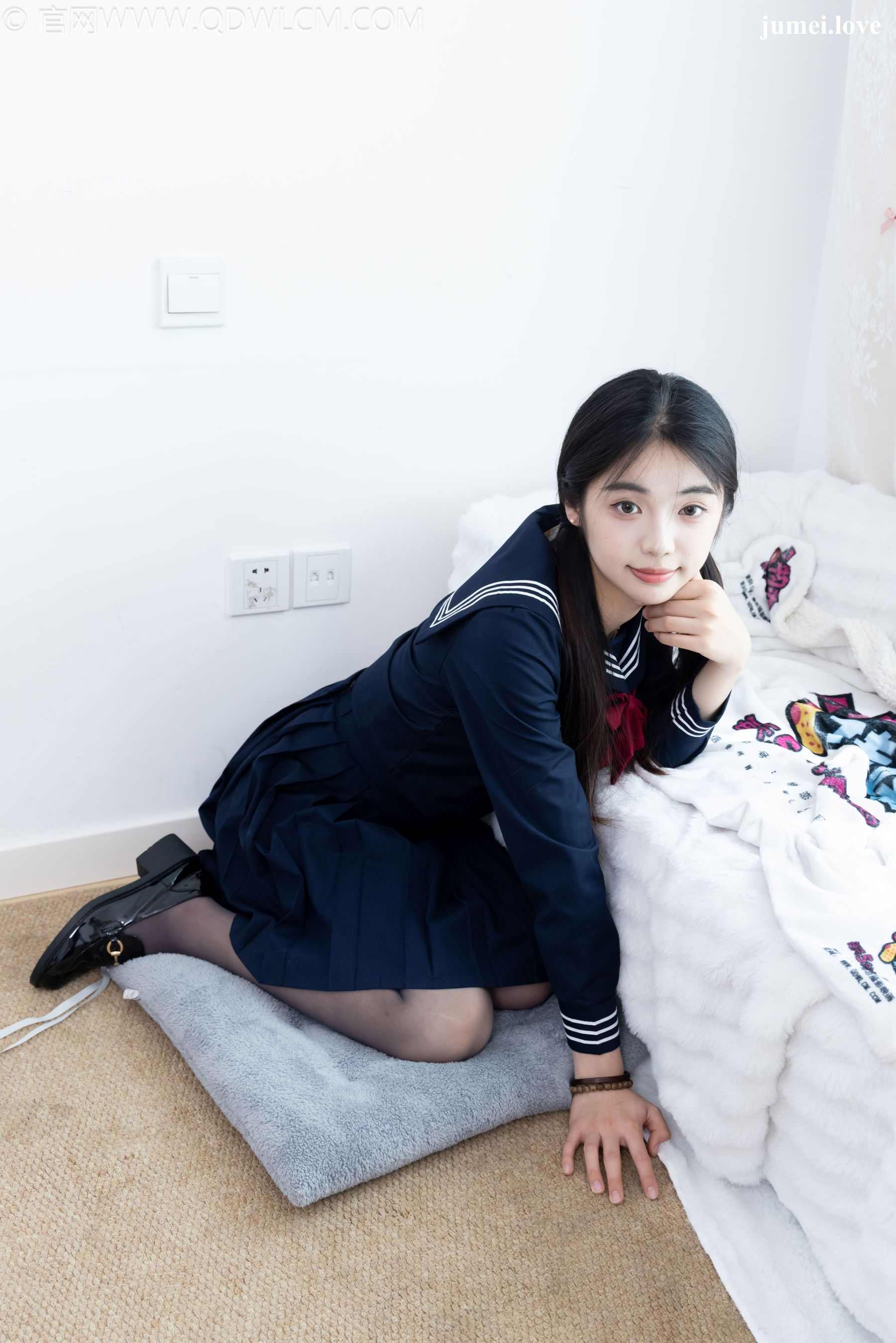 物恋传媒 No.2703 青提 - JK制服、皮鞋、薄黑丝 第76张