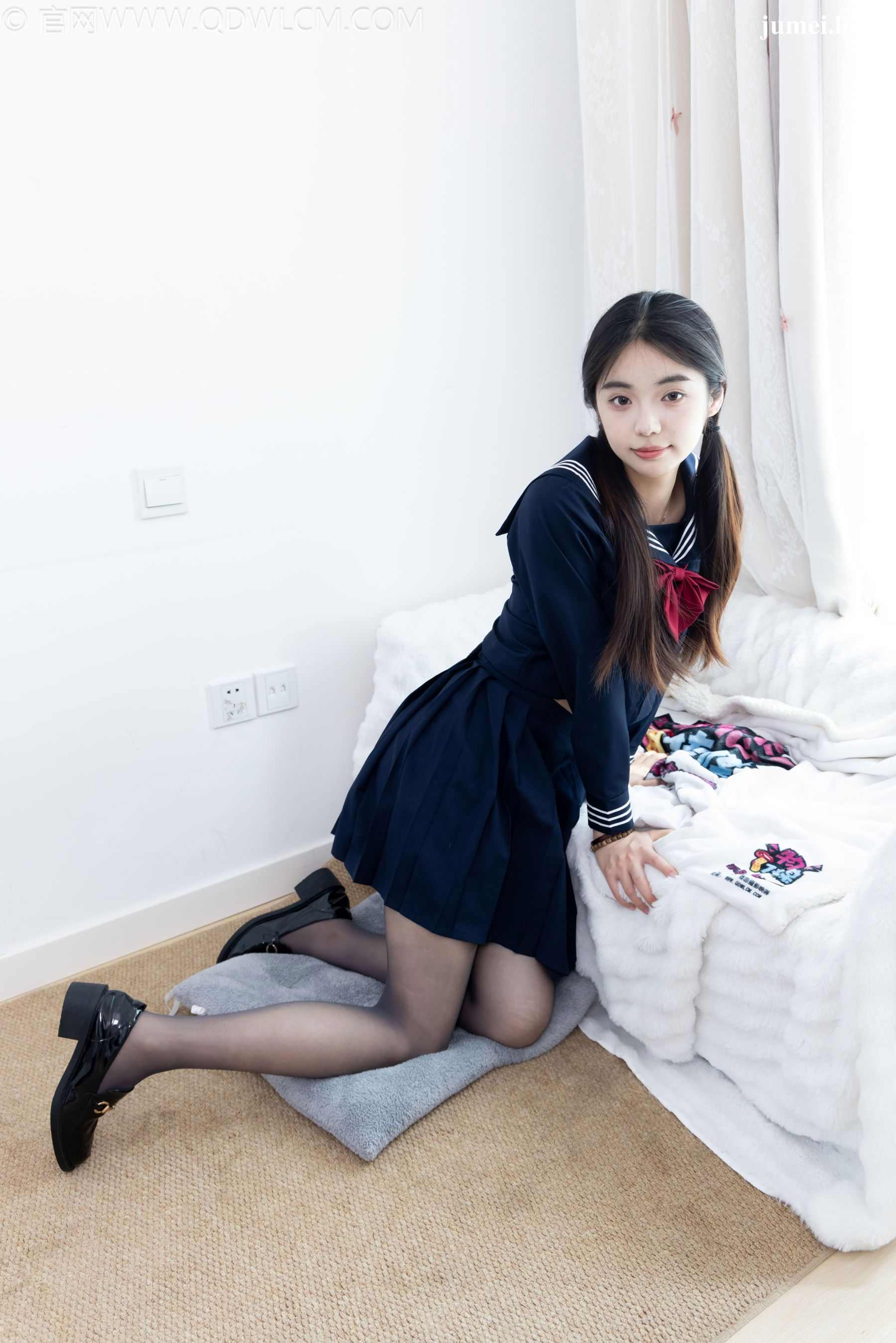 物恋传媒 No.2703 青提 - JK制服、皮鞋、薄黑丝 第78张